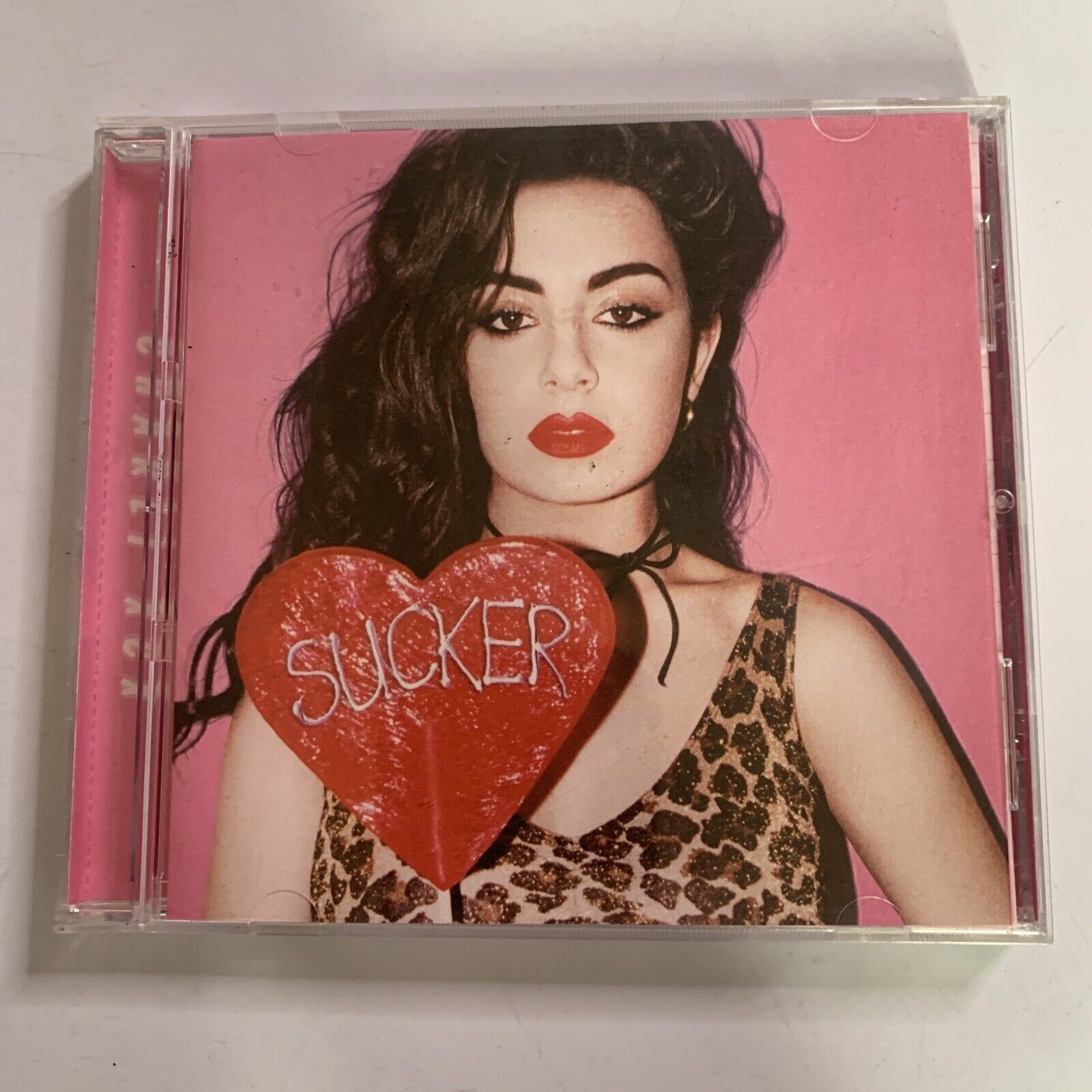 Charli XCX – Sucker (CD, 2014) Album Asylum Records – Retro Unit