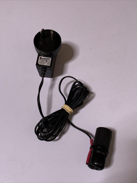 Daichi Power Supply 14V 400mA AC Adapter TE053A-140040-4