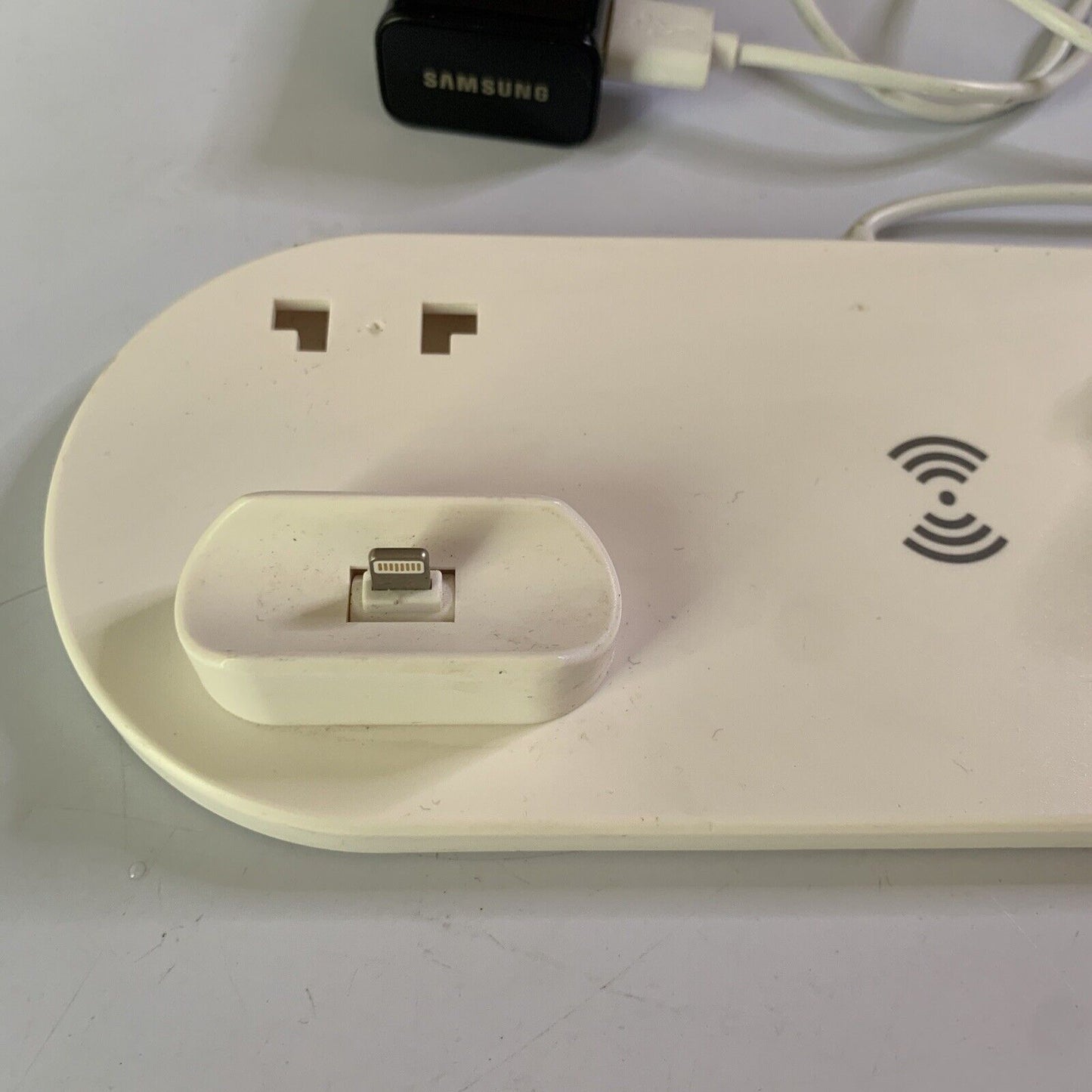 Fast Wireless Charger Stand Charging Dock For iPhone Watch Earphone