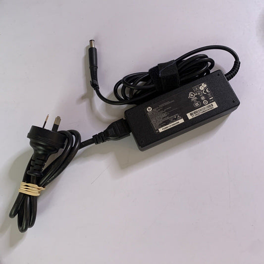 Genuine HP HSTNN-CS15 AC Adapter 19.5V 3.33A Laptop Power Supply 65W 683512-012