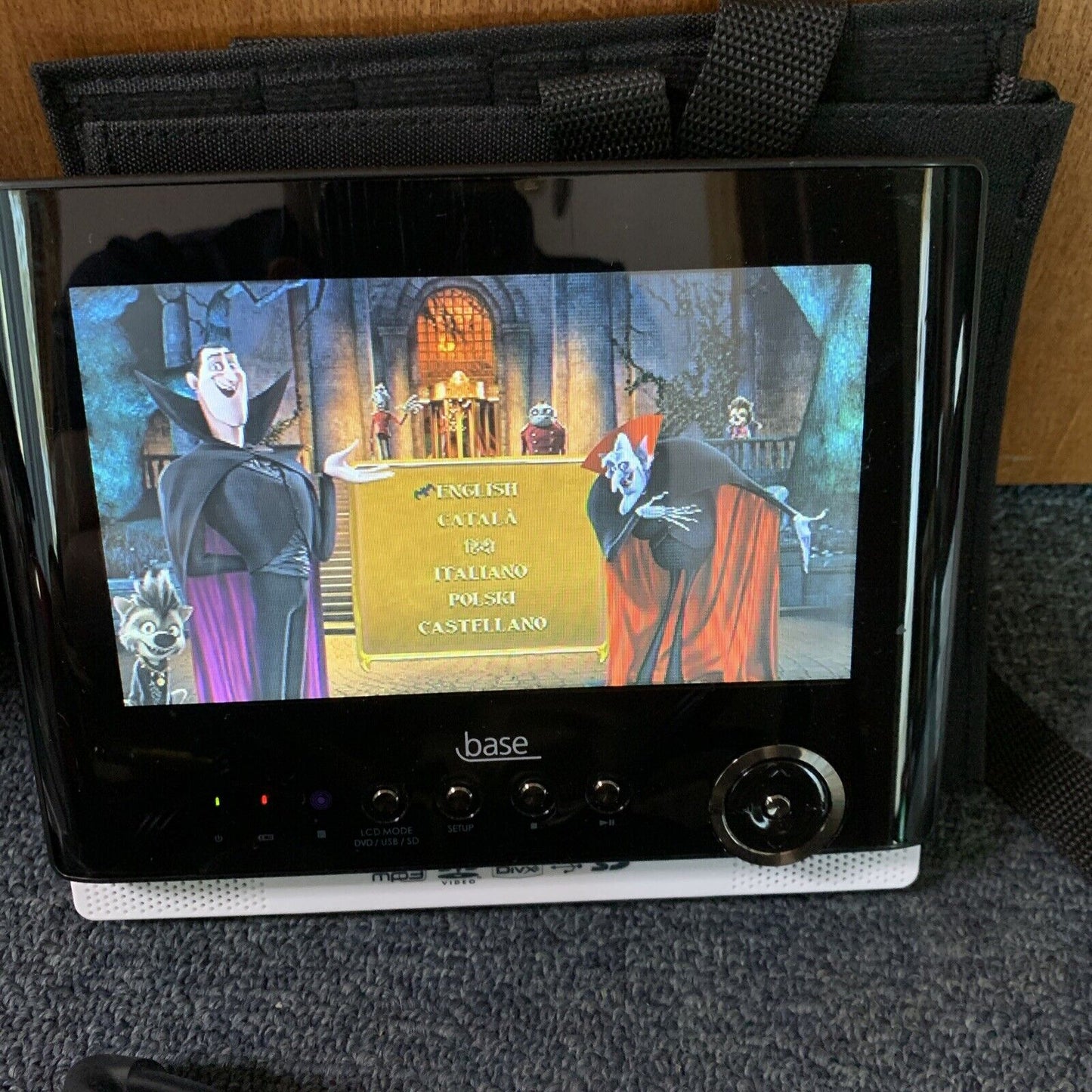 Base Dual Screen 7" Portable DVD Player USB SD Card with Power supply