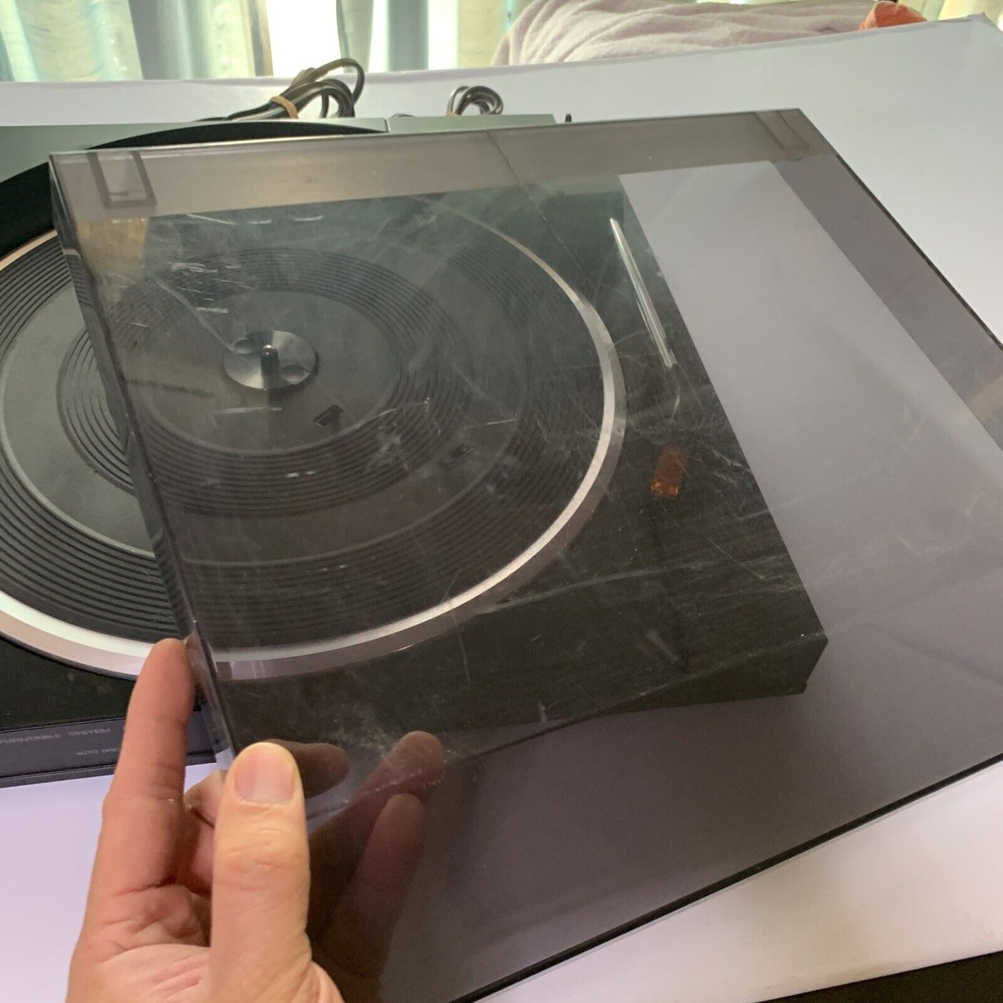 Technics SL-J90 Turntable Made In Japan *Lid Broken + Requires Needle replacemen