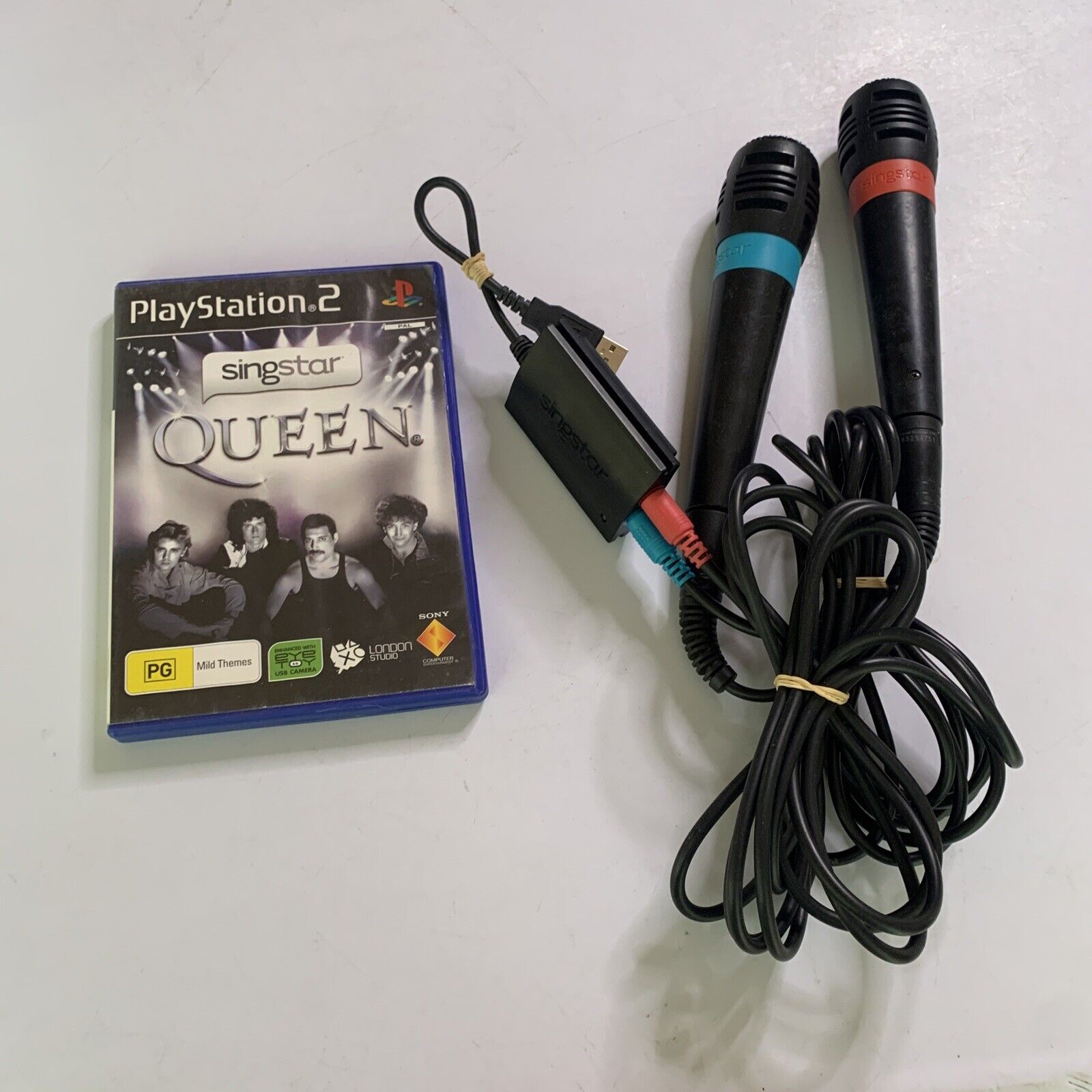 SingStar Queen + 2x Microphone PS2 Sony PlayStation 2 PAL Music Karaok ...
