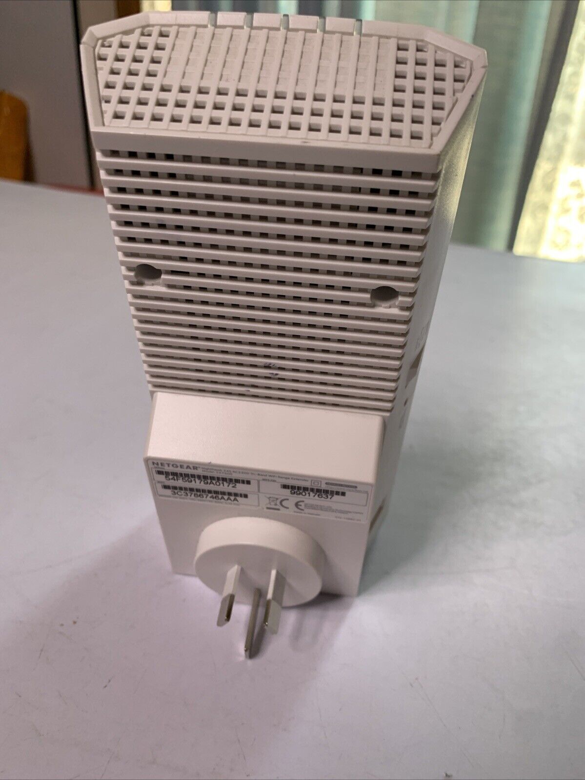 Netgear Nighthawk X45 AC2200 Tri-Band WiFi Mesh Range Extender EX7500