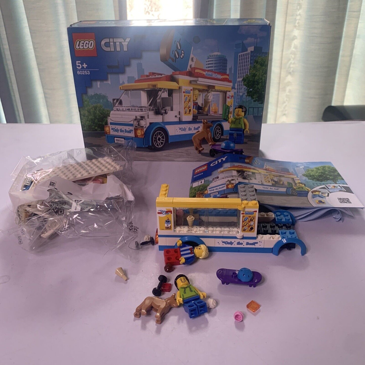 LEGO City Ice-Cream Truck 60253 Uncounted Incomplete