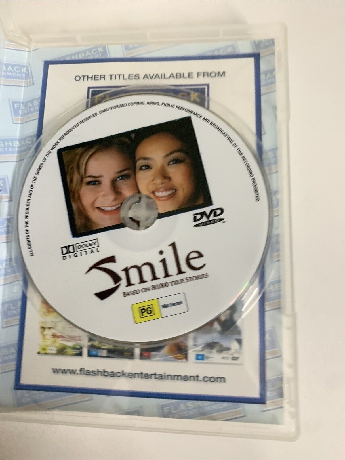 Smile (DVD, 2005) Mika Boorem, Luoyong Wang, Linda Hamilton, Beau Bridges