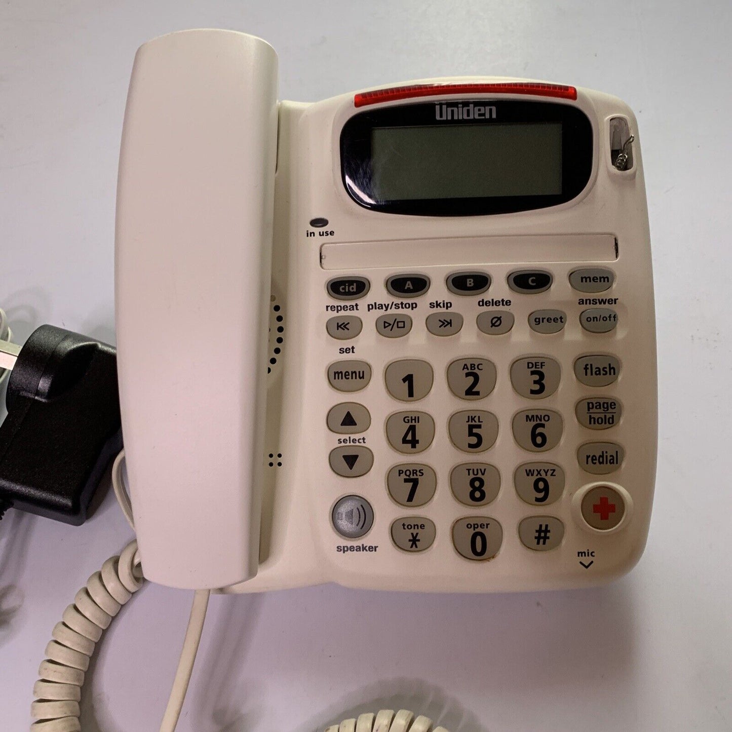 Uniden Corded Phone SSE17+1 Large Button Speaker NBN Compatible