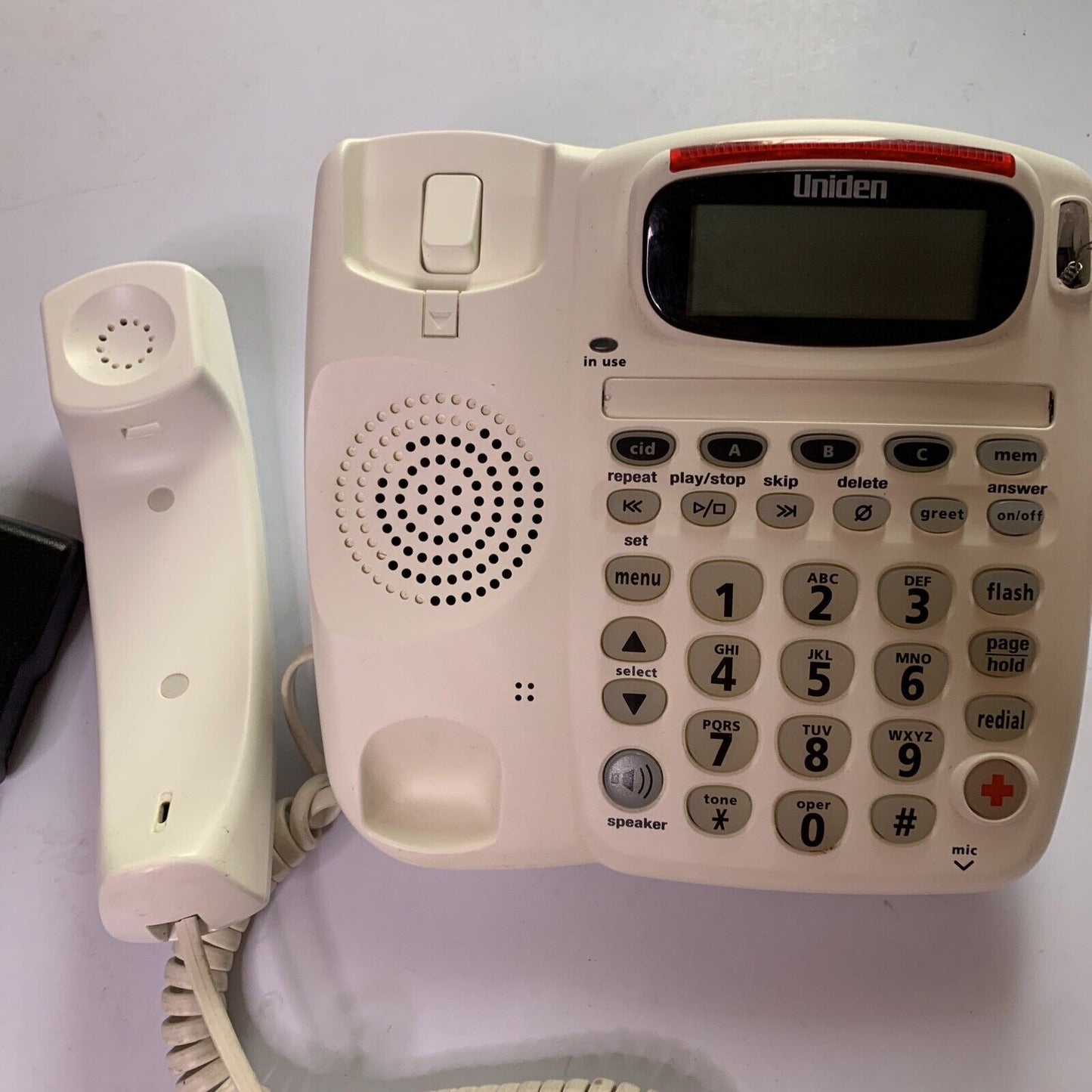 Uniden Corded Phone SSE17+1 Large Button Speaker NBN Compatible