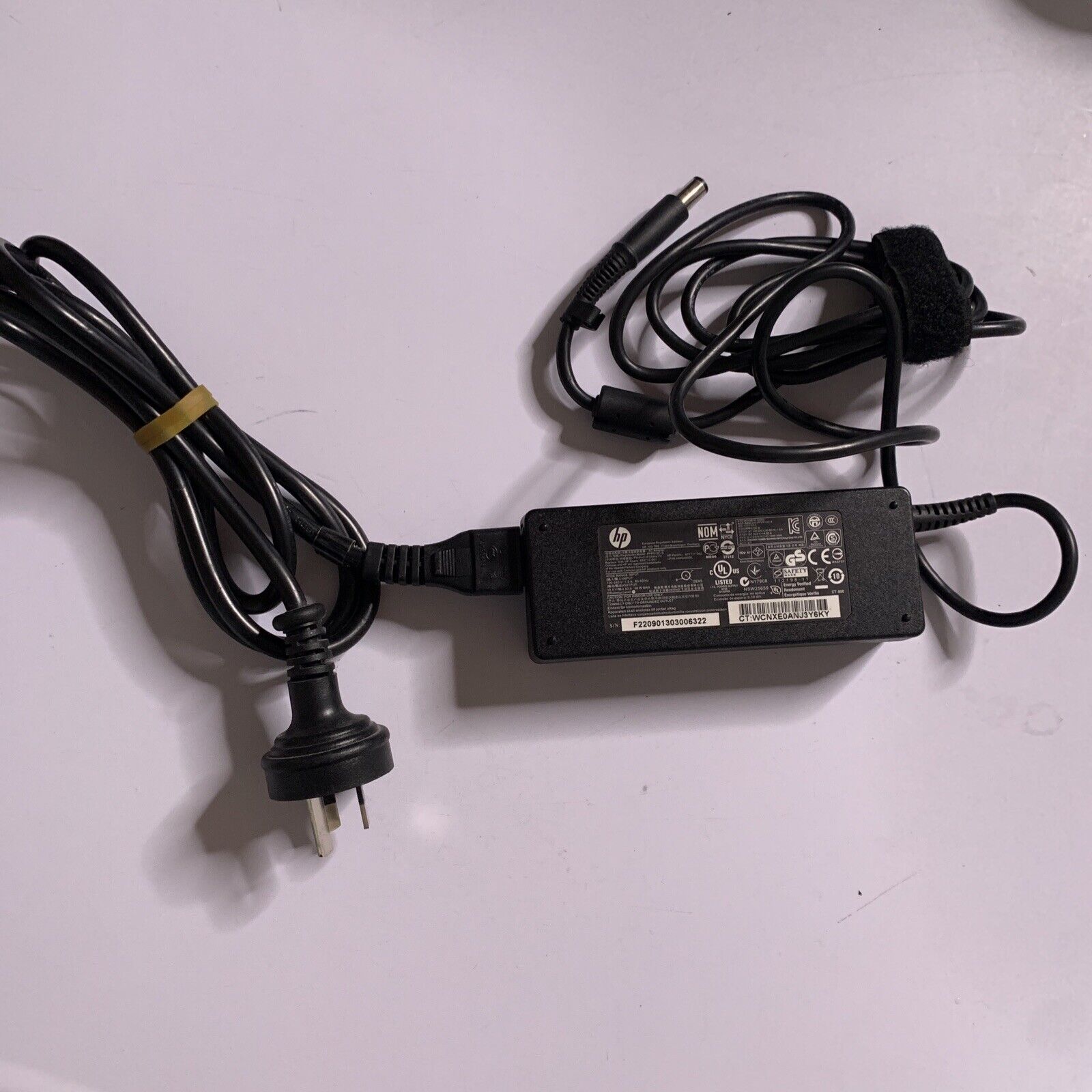 Genuine HP PPP012C AC Adapter 19.5V 4.62A Laptop Power Supply 677777-0 ...