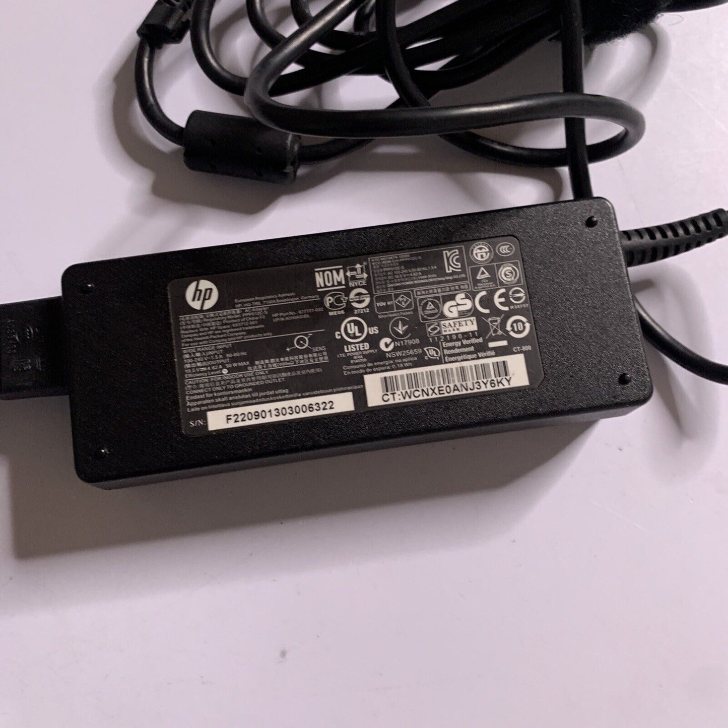 Genuine HP PPP012C AC Adapter 19.5V 4.62A Laptop Power Supply 677777-002