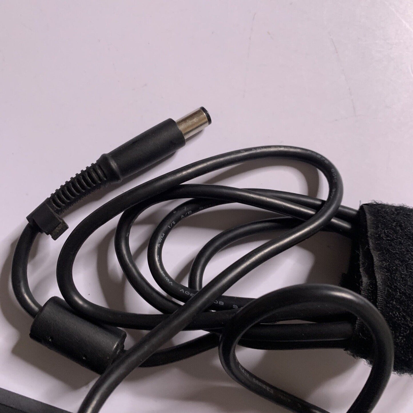 Genuine HP PPP012C AC Adapter 19.5V 4.62A Laptop Power Supply 677777-002