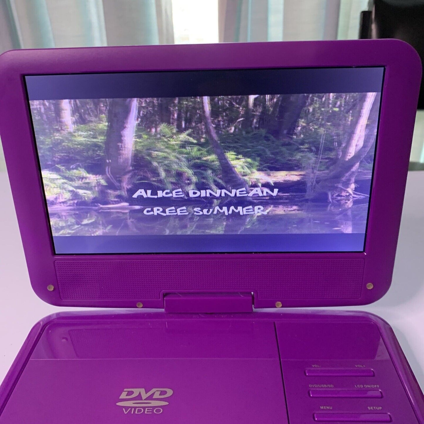 Audiosonic 9" Portable DVD Player Region 4 PD-924