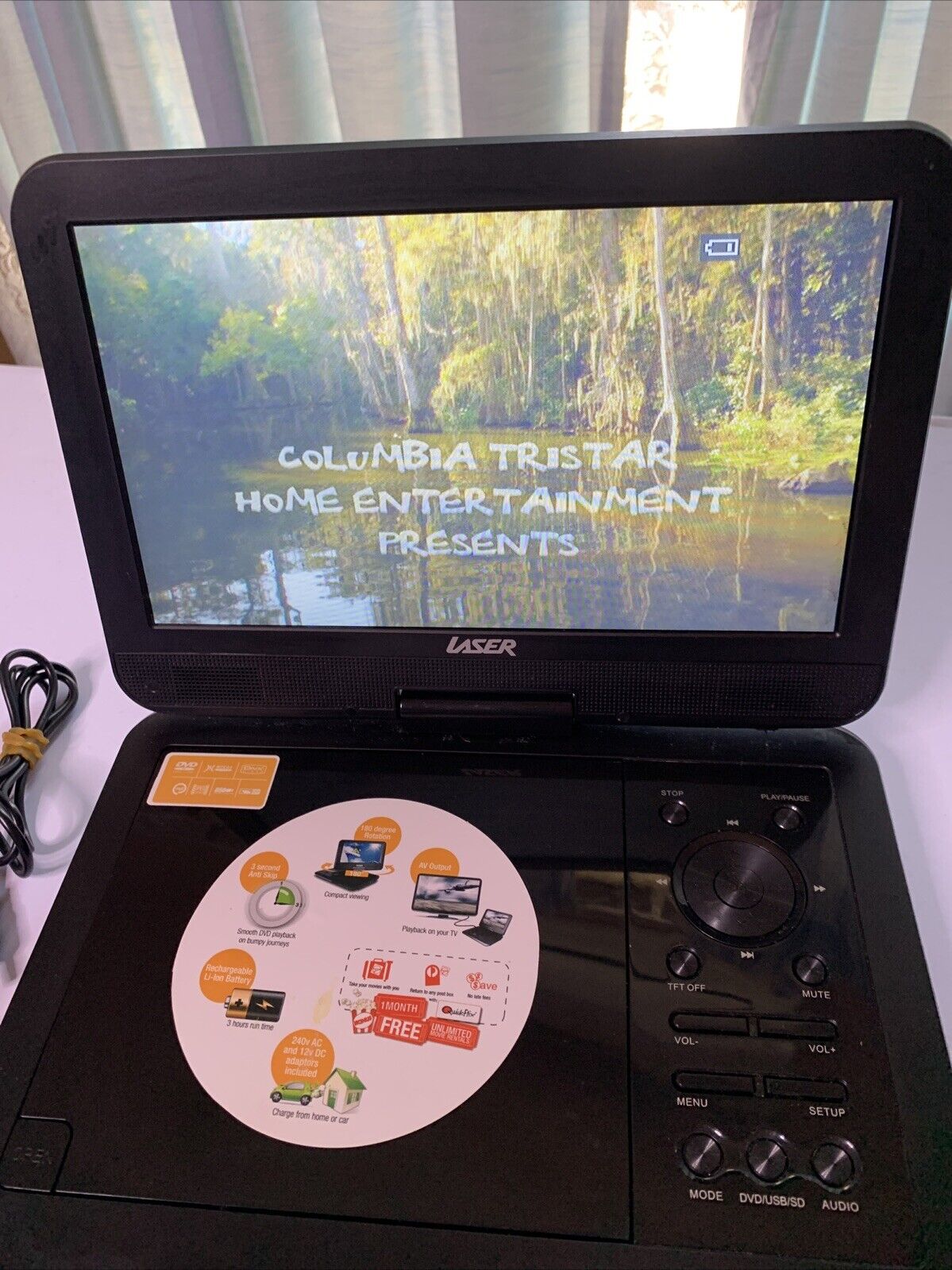 Laser 10 inch Portable DVD Player Black DVDPT10D +Power Supply Plays All Regions