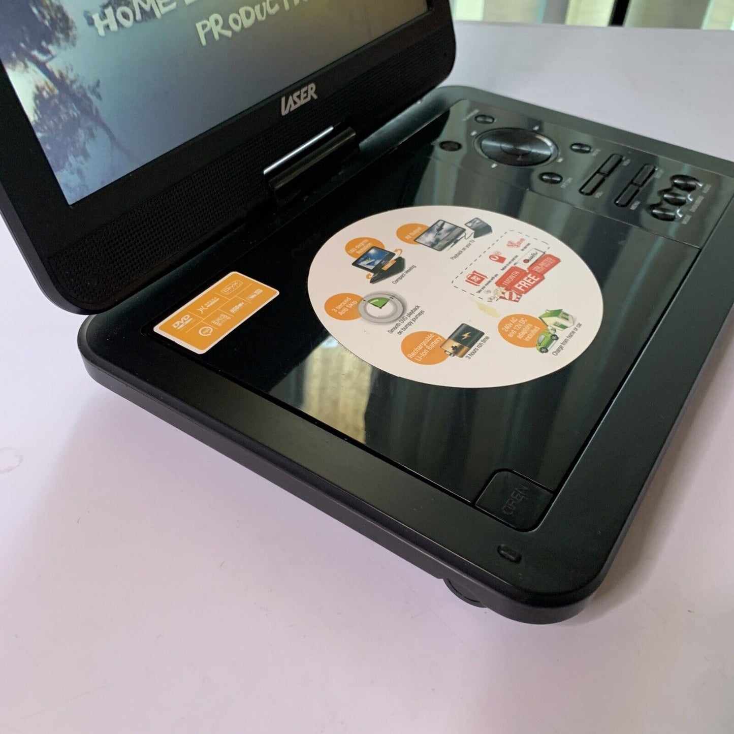 Laser 10 inch Portable DVD Player Black DVDPT10D +Power Supply Plays All Regions