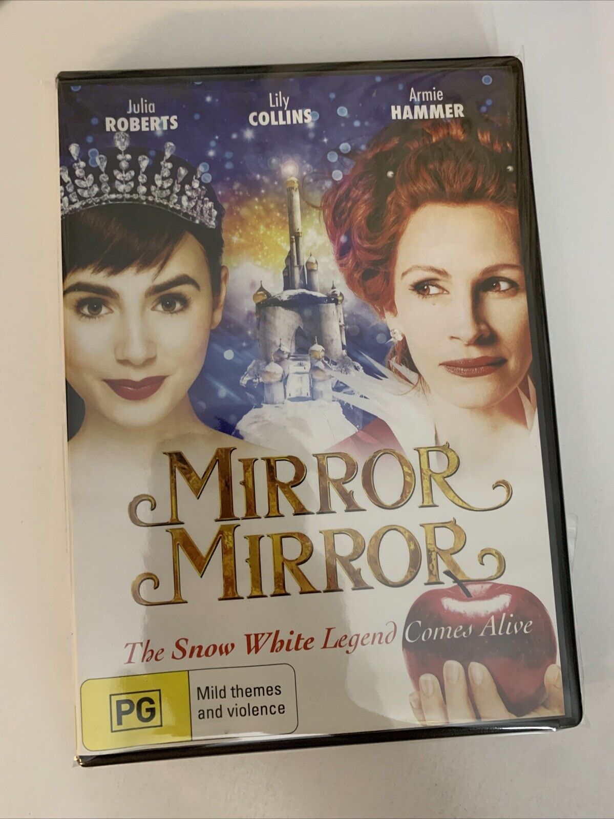 Mirror Mirror (DVD, 2012) Julia Roberts, Lily Collins, Armie Hammer Region 4 NEW