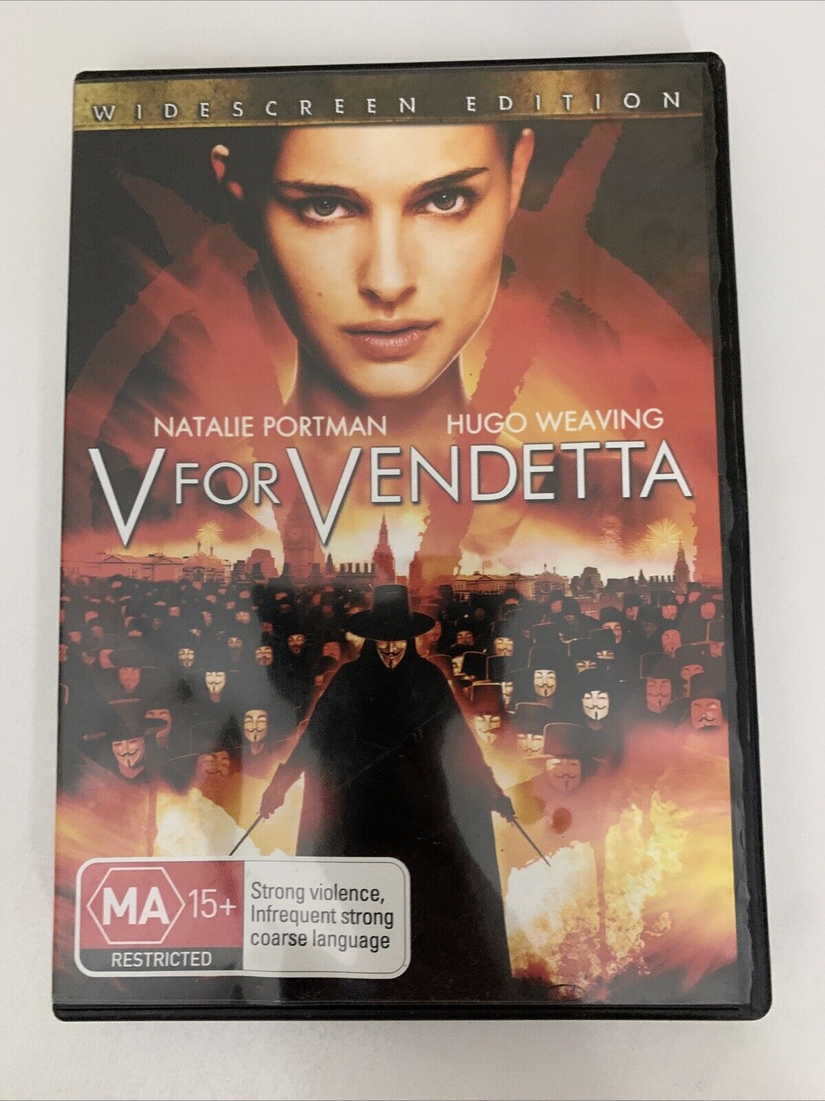 V For Vendetta (DVD, 2005) Hugo Weaving, John Hurt, Natalie Portman Region 4