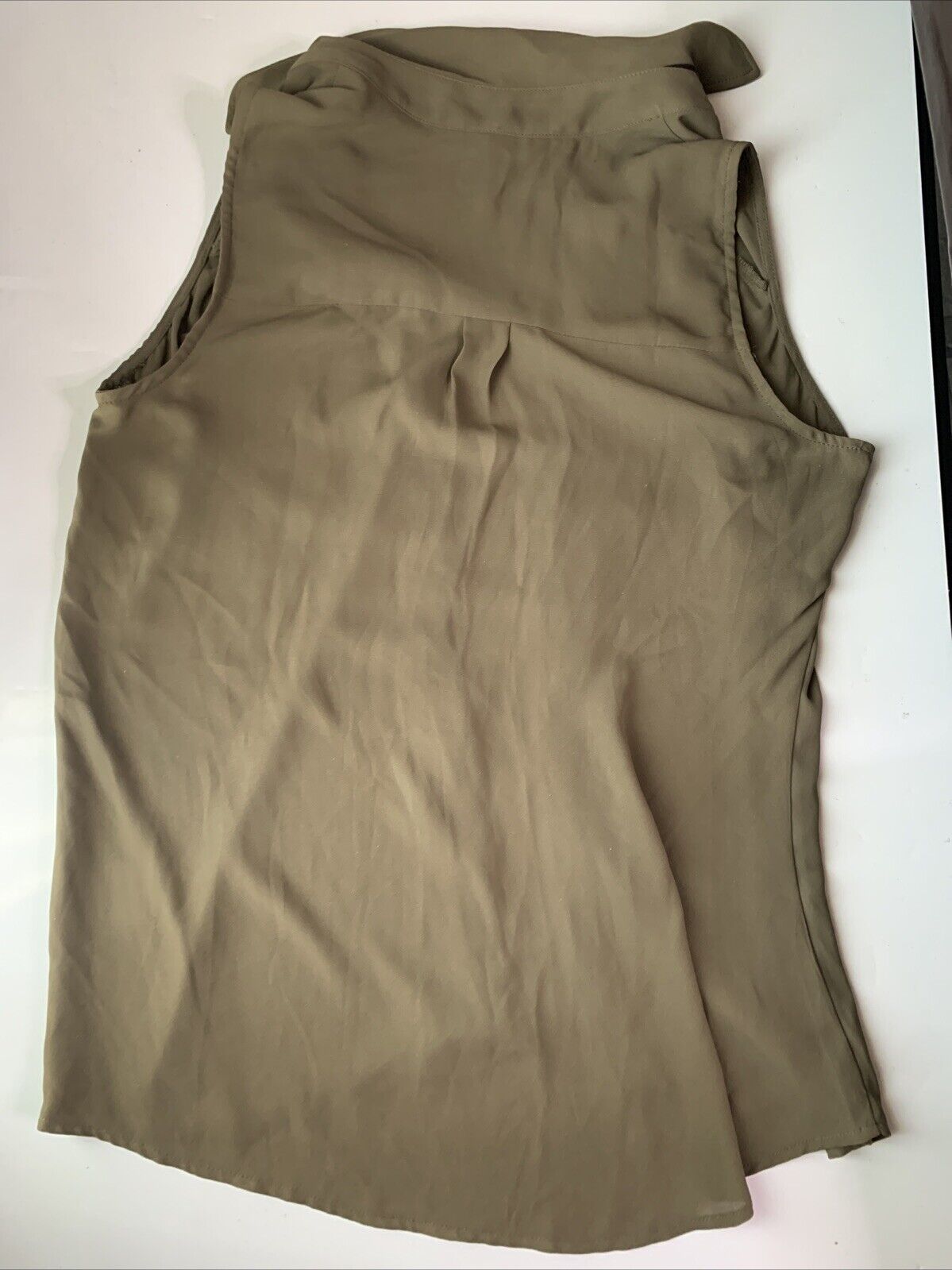 Portmans Vest Women's Shirt Sleeveless Khaki Polyester Size 8 Medium
