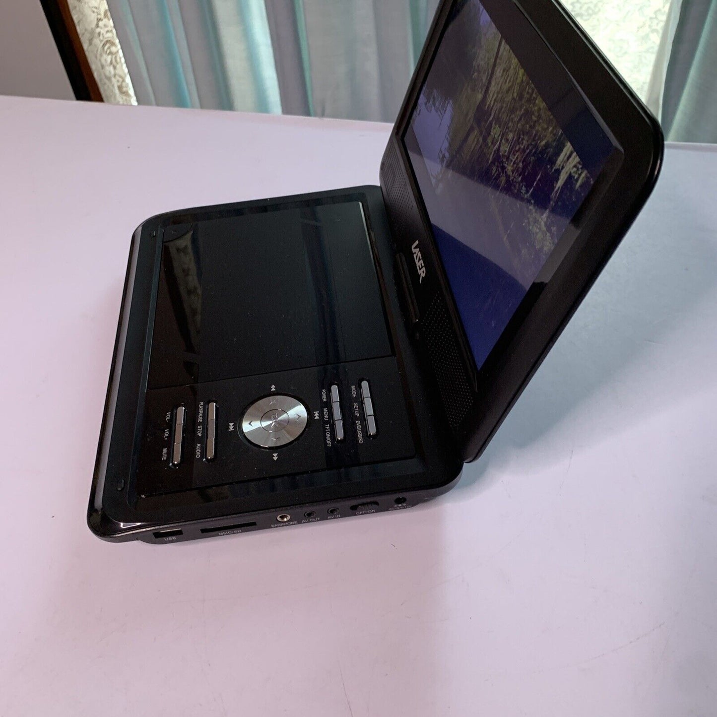 Laser DVD-PT-9C 9" LCD Portable DVD Player All Multi-Region with Power Supply