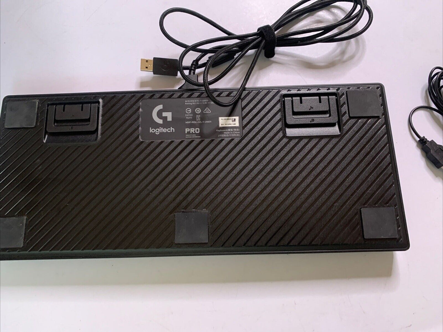 Logitech G PRO Mechanical Gaming Keyboard Y-U0031 + Mouse USB Wired