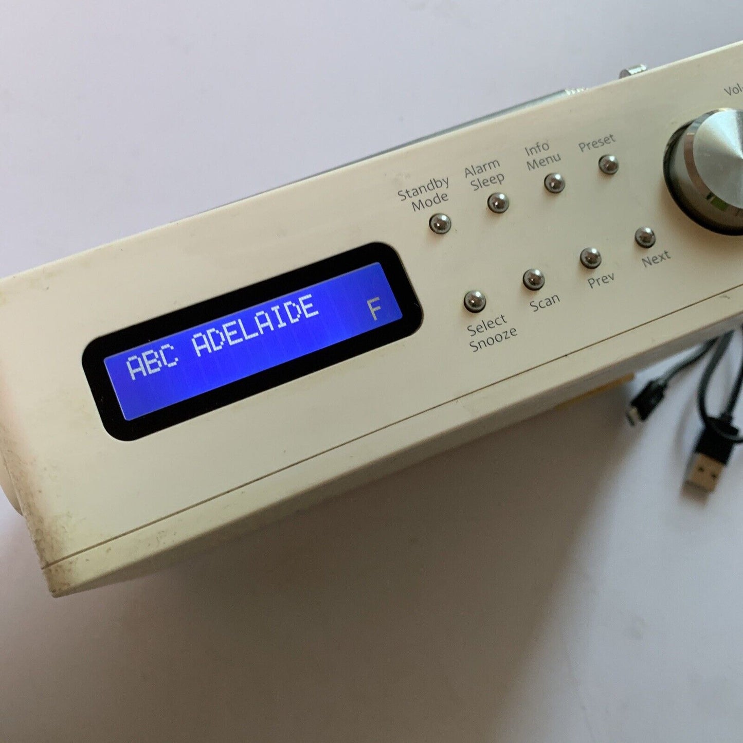 Audiosonic Mantle DAB+ Portable Digital Radio DS446+