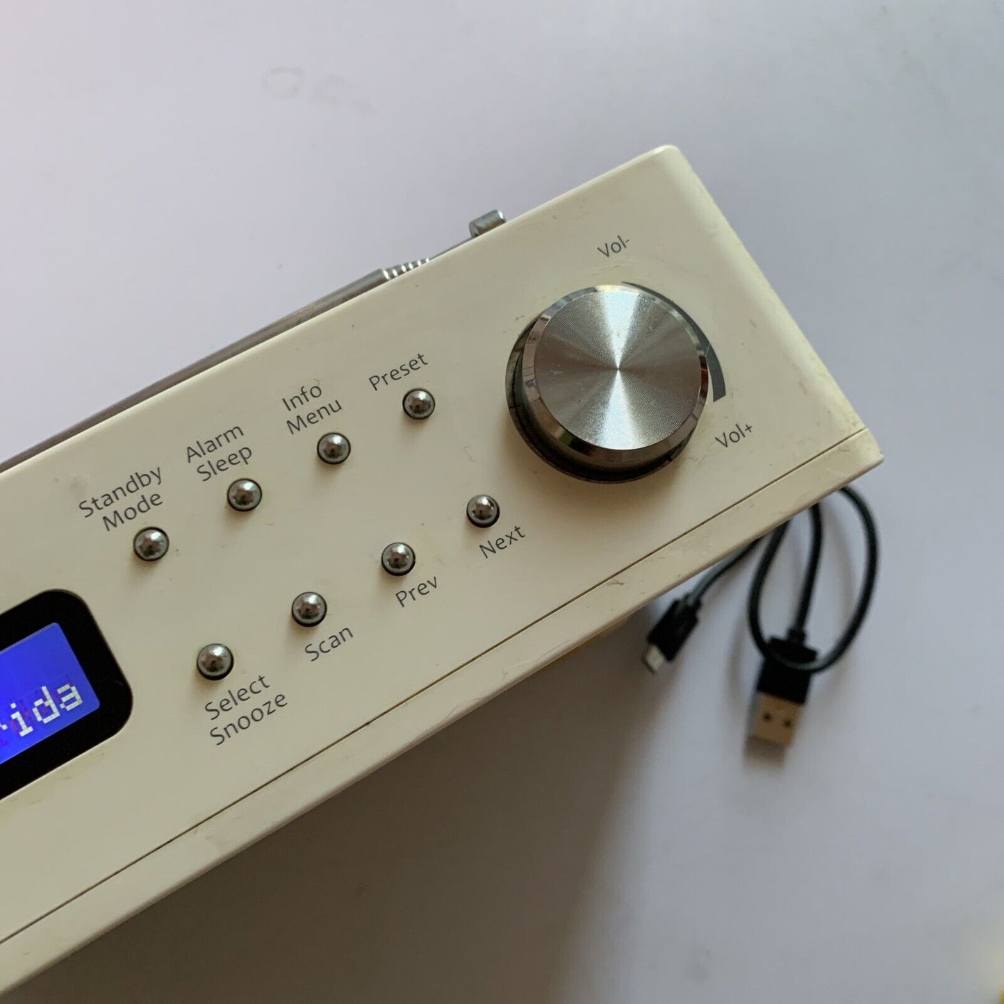 Audiosonic Mantle DAB+ Portable Digital Radio DS446+