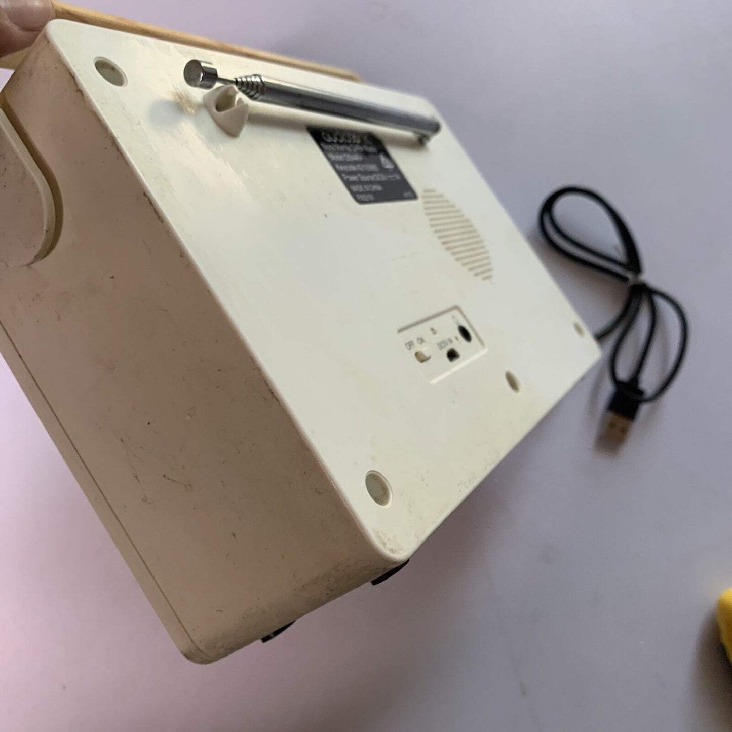 Audiosonic Mantle DAB+ Portable Digital Radio DS446+