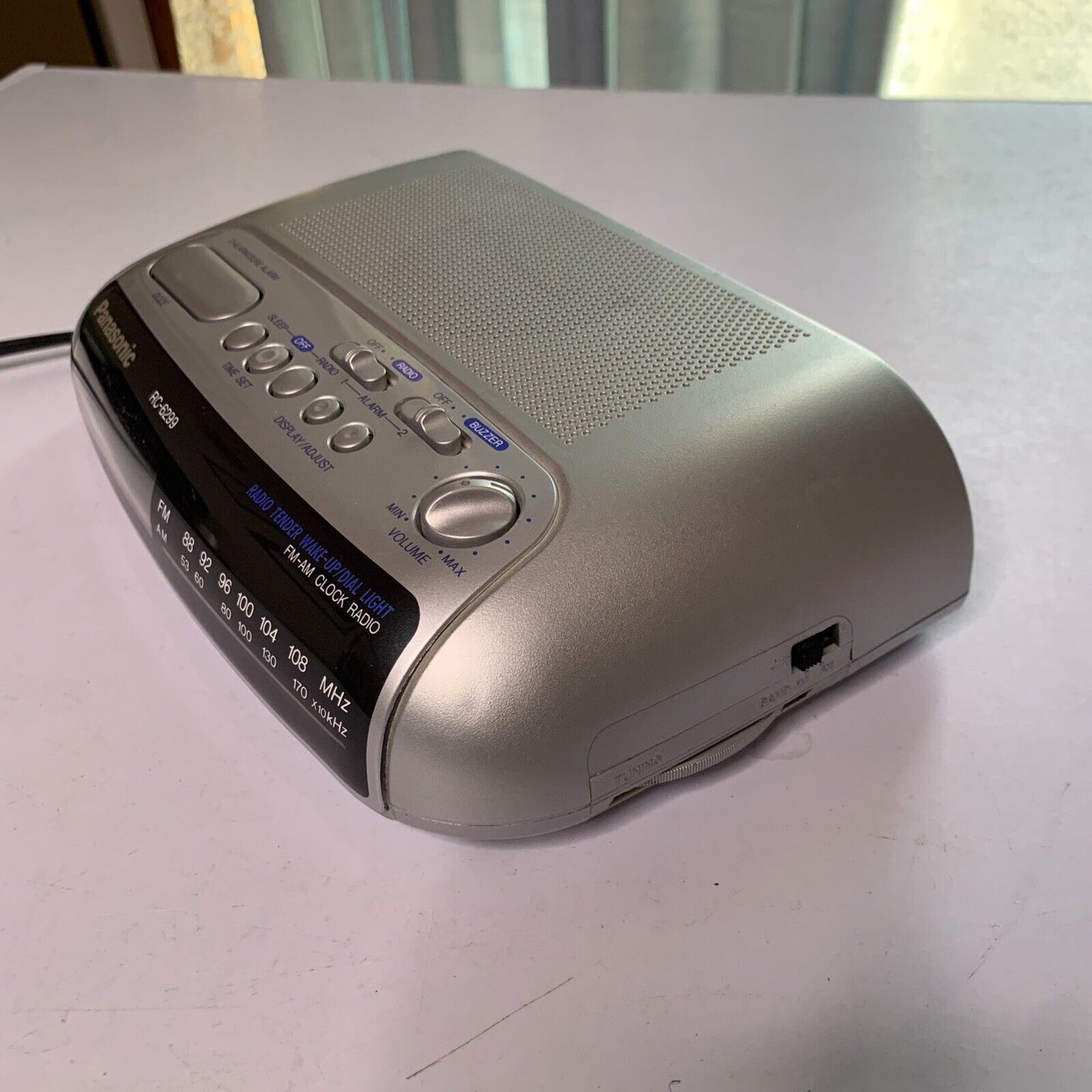 Panasonic RC-6299 Alarm Clock Radio AM/FM Snooze Digital Silver