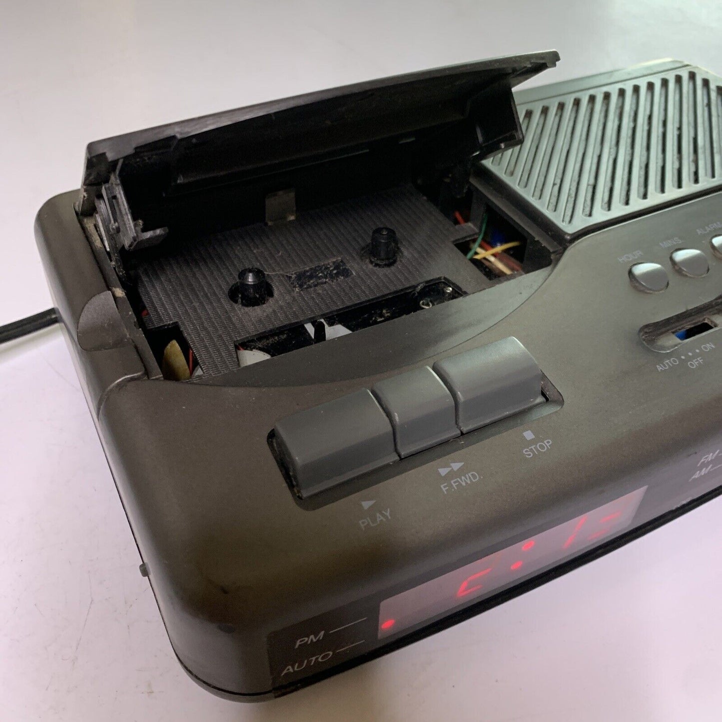 Audiosonic 3 In One Radio Alarm Music Cassette Clock Radio AR-398