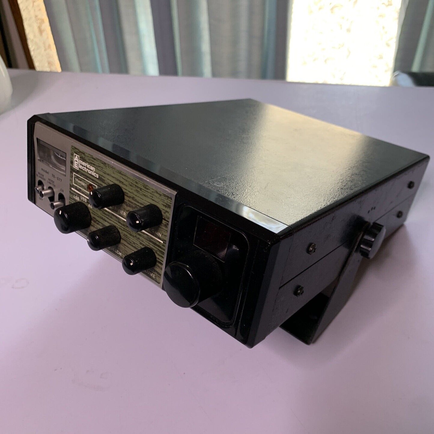 American Electronics Model 76-577 CB Radio *Untested