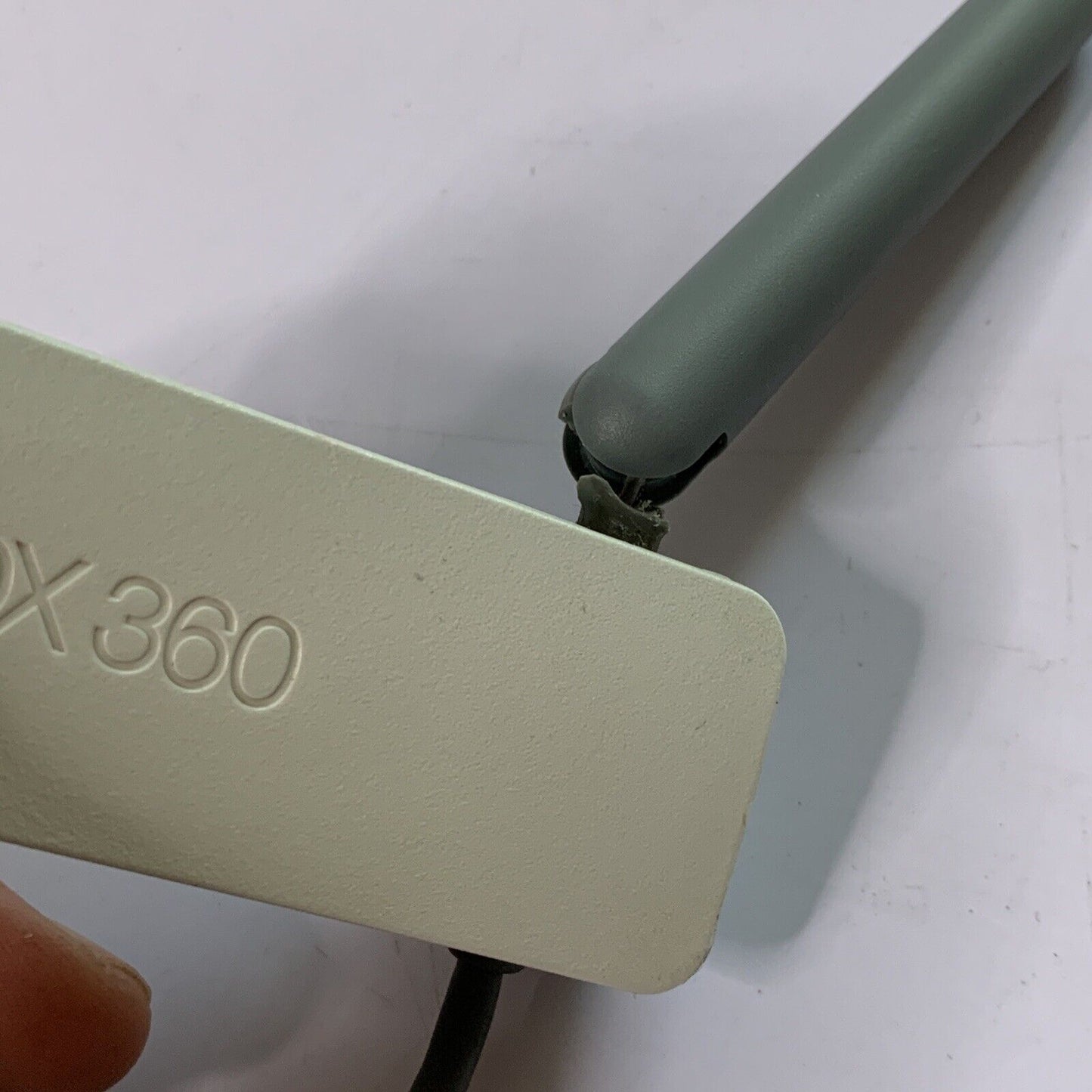 Microsoft Xbox 360 Wireless Networking Adapter *Working But Broken Antenna