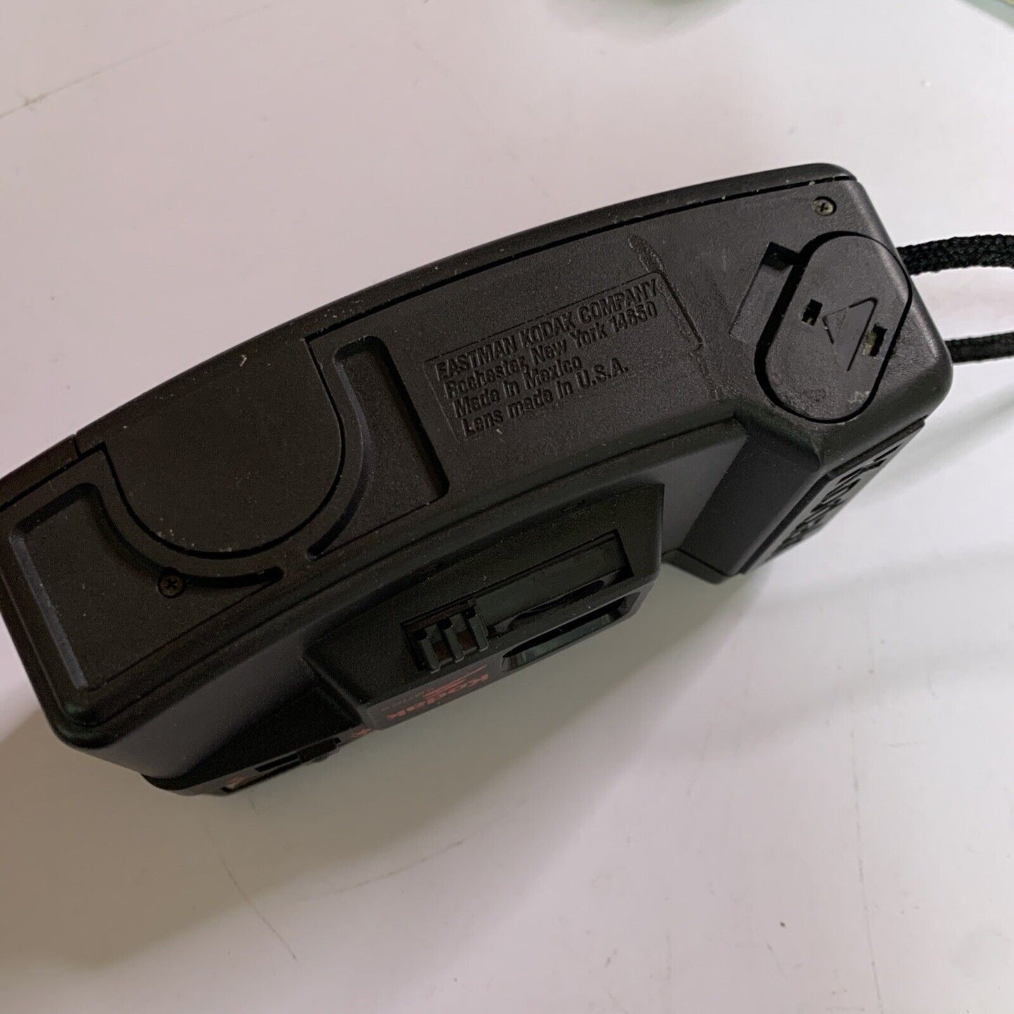 Kodak S10 35mm Film Camera Point & Shoot Compact *Stuck shutter For Parts