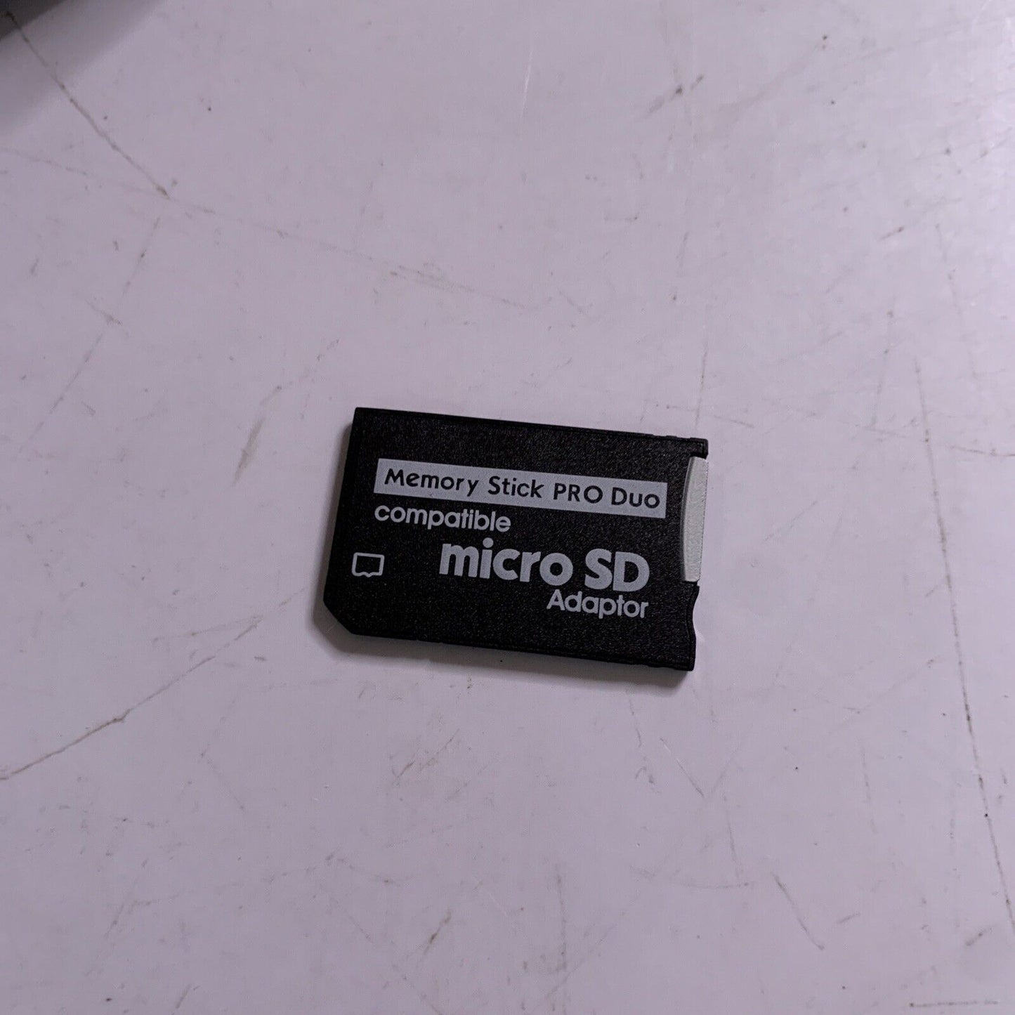 Sony Cybershot DSC-S600 Digital Camera 6MP 3x Zoom Zeiss Lens 1GB Memory Stick