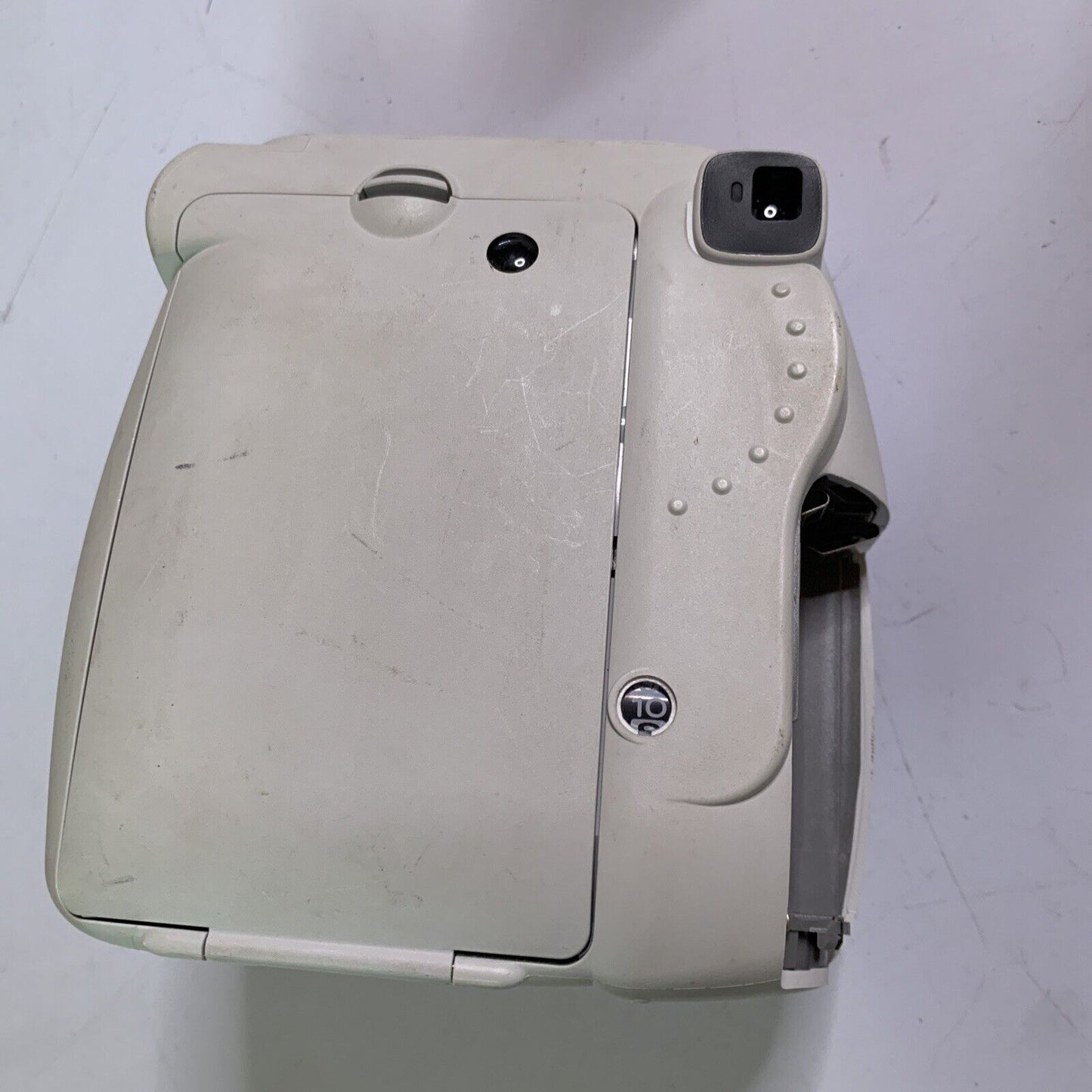 Fujifilm Instax Mini 9 Instant Camera White  *Missing Battery Lid