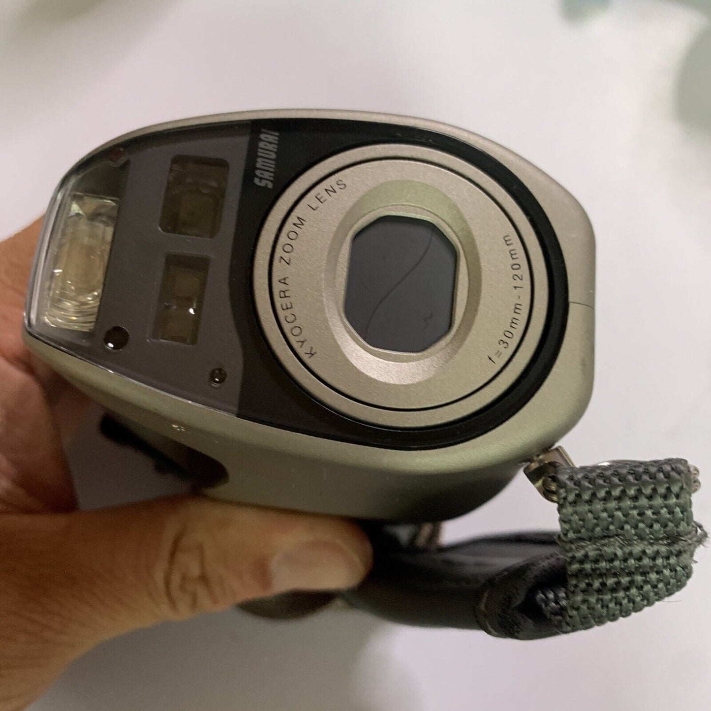 Kyocera Samurai 4000iX 30-120mm Zoom APS Film Camera