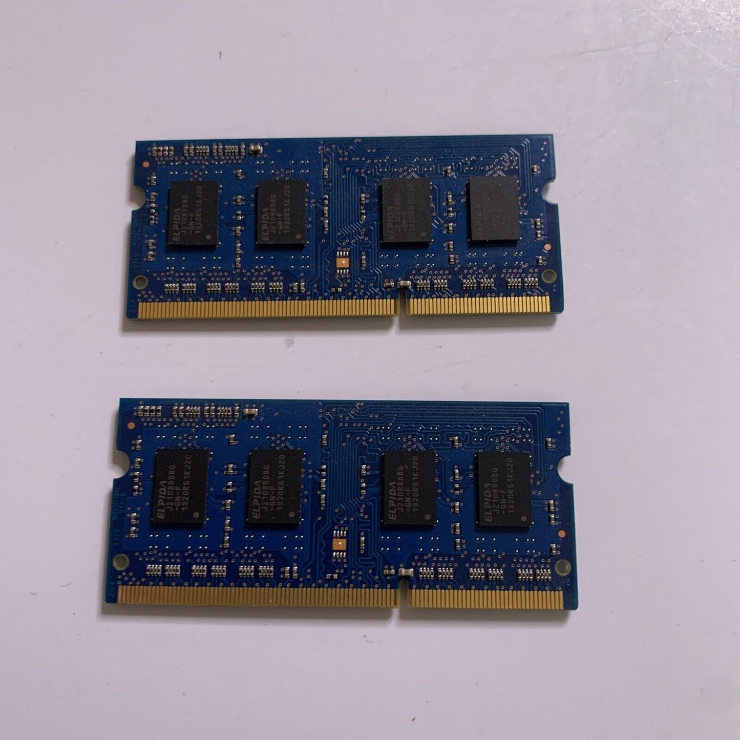 Apple Mac Pro 4GB RAM 2x 2GB DDR3 1600Mhz 1Rx8 PC3-12800S-11-10-B2