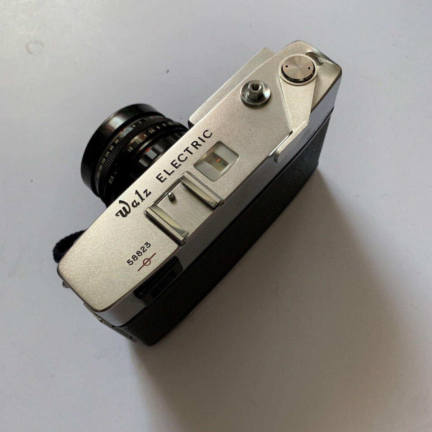 Walz Electric 35mm Film Camera 58823 Copal-SV Nitto Kogaku S Kominar 1:1.8 f=4.5