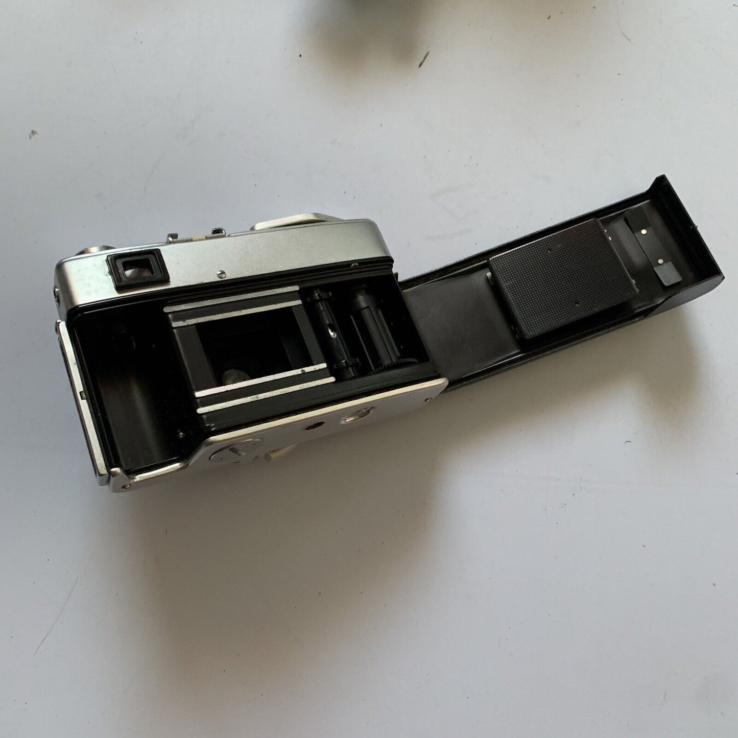 Minolta AL-F 35mm Film Camera with Case 1:2.7 f=38mm Made In Japan