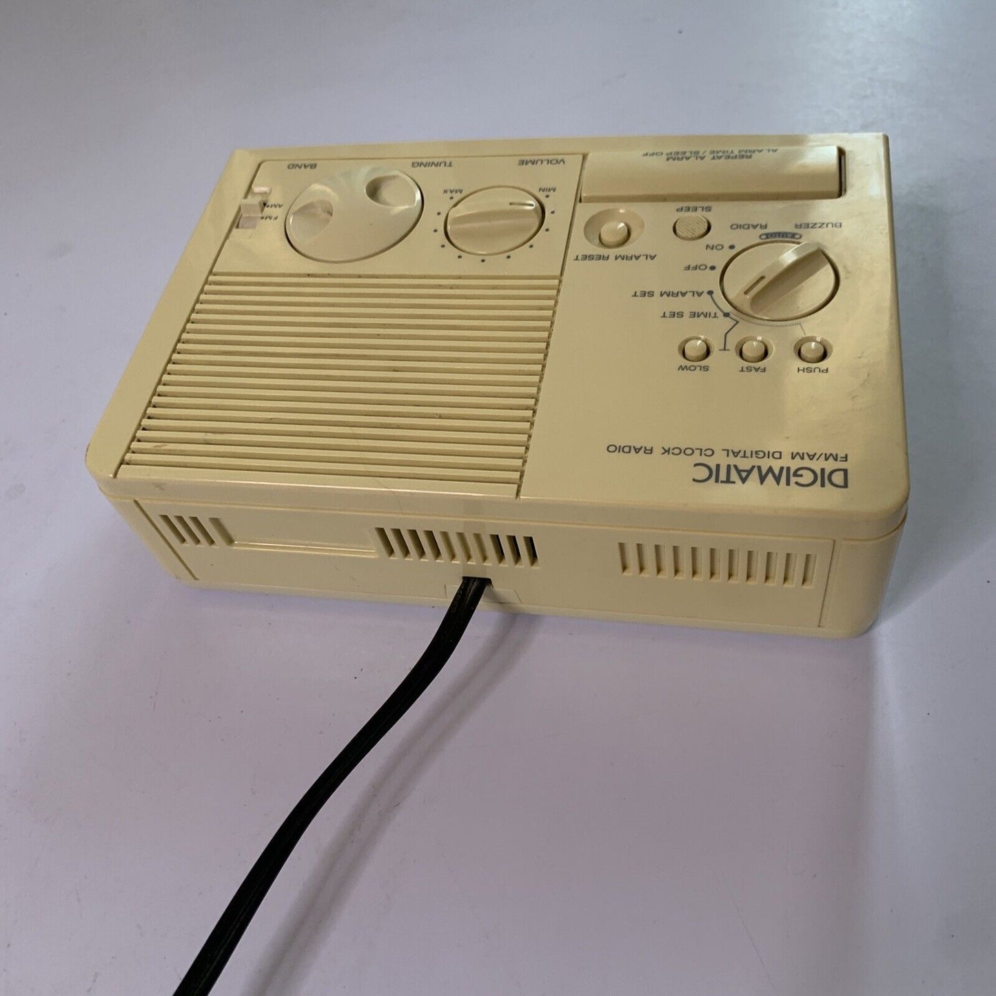 Sony Digimatic Alarm Clock Radio ICF-C3W Vintage Retro