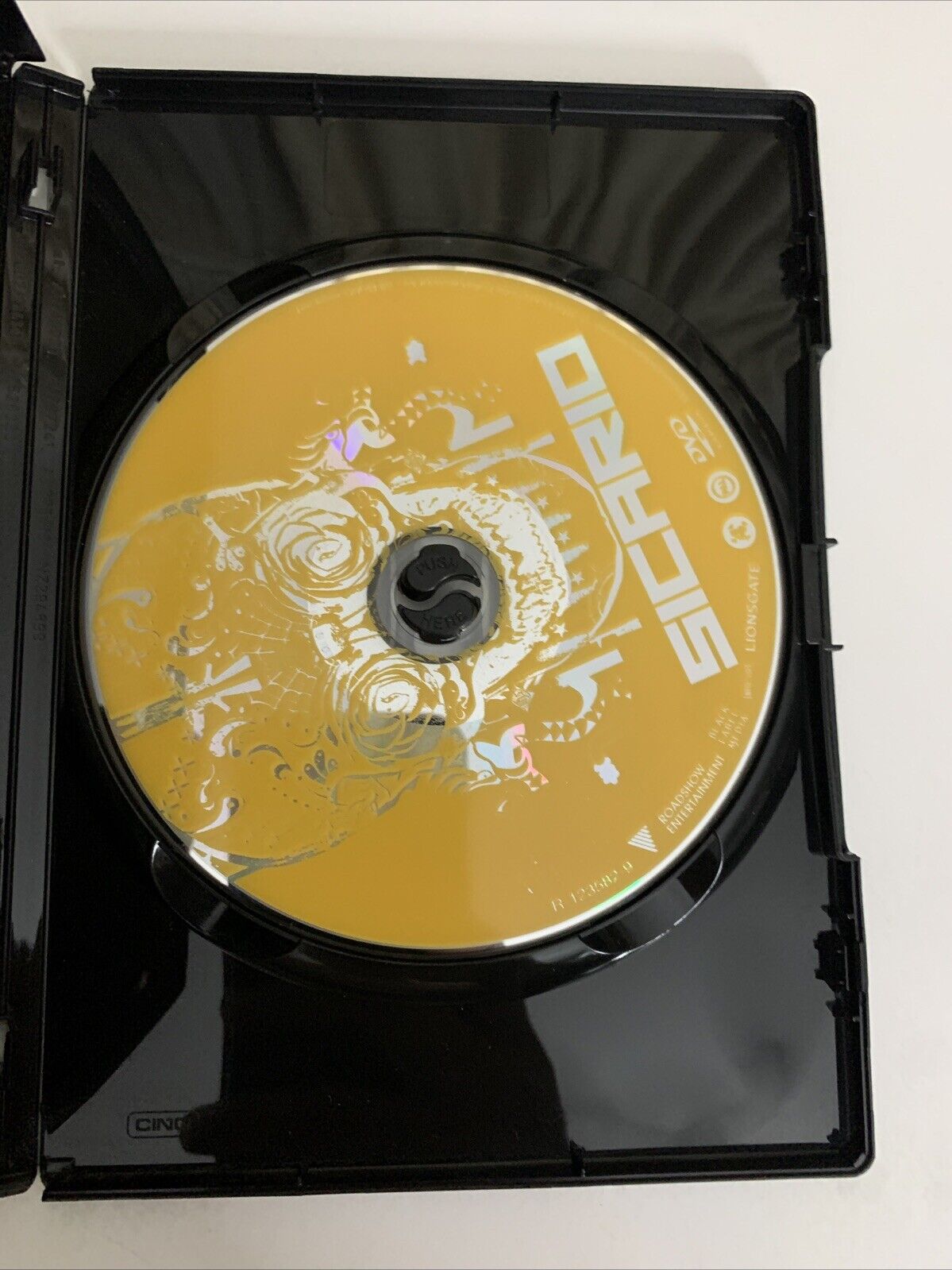 Sicario (DVD, 2015) Emily Blunt, Josh Brolin, Benicio del Toro  Region 4