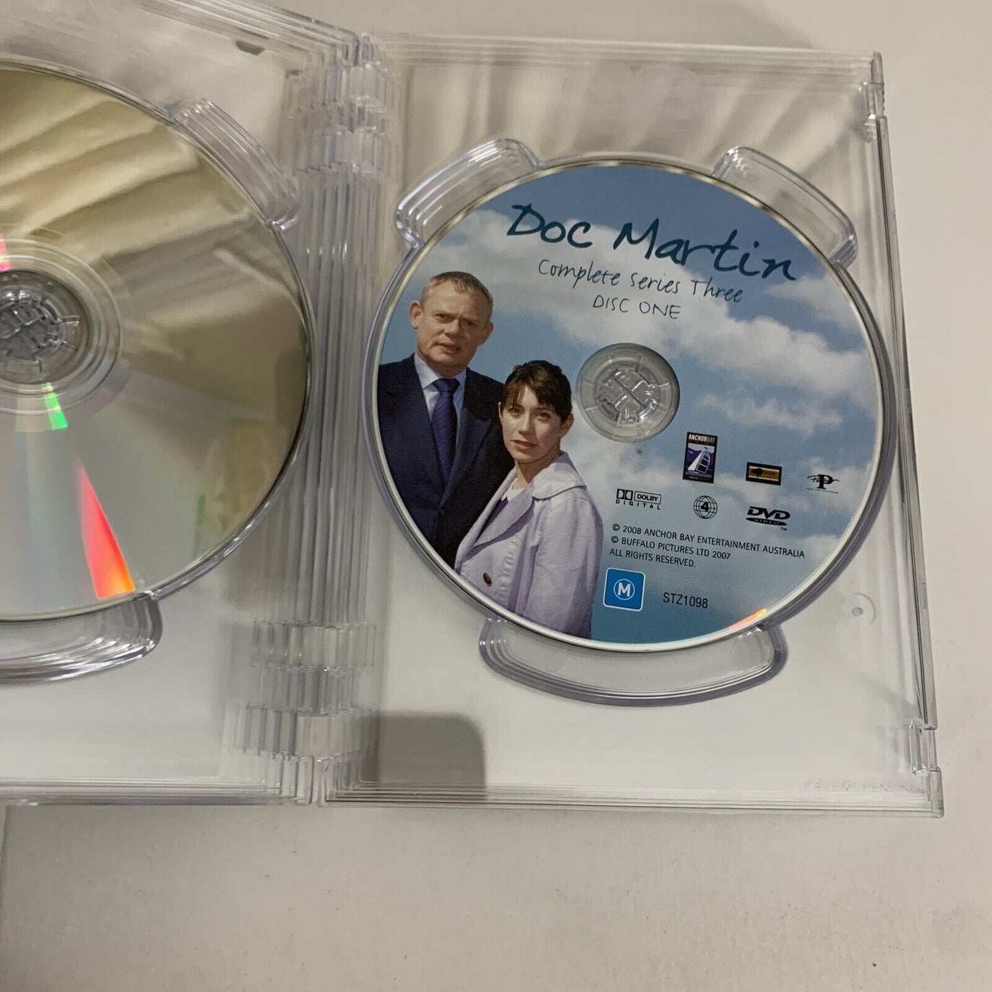 Doc Martin Comedy Cure (DVD, 2010) Series 1-4 +On The Edge Martin Clunes Region4