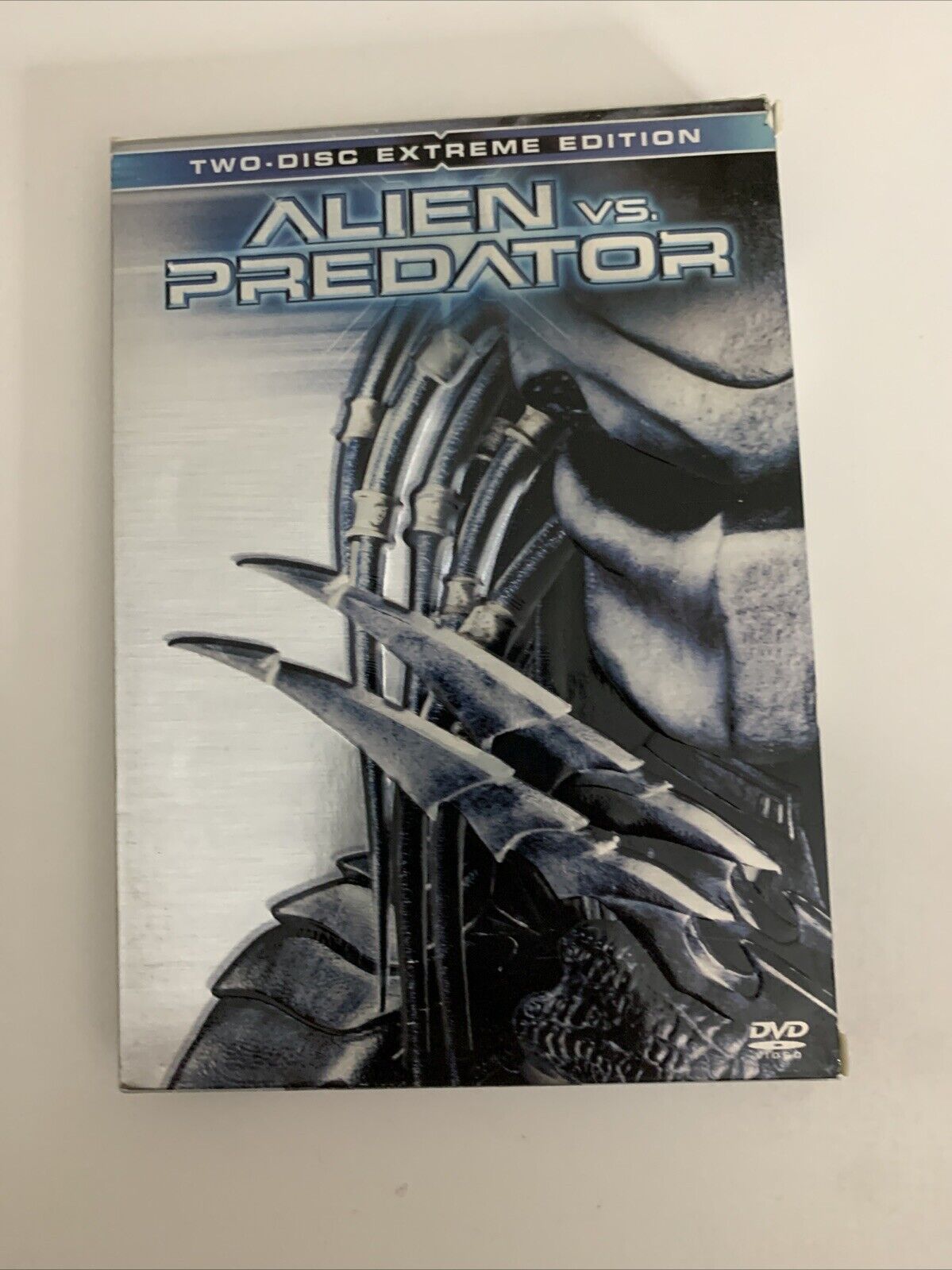 Alien Vs Predator (DVD, 2004, 2-Disc) Lance Henriksen  Region 2