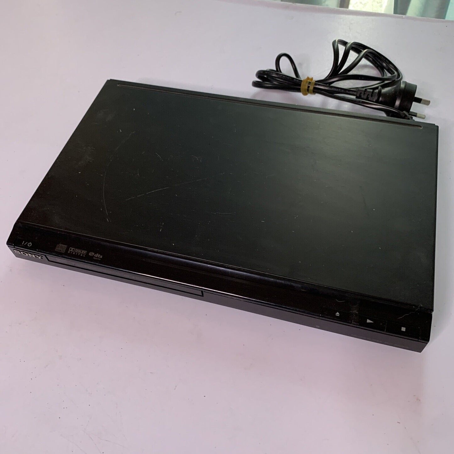 Sony CD DVD Player DVP-SR200P with Remote Control Region 4