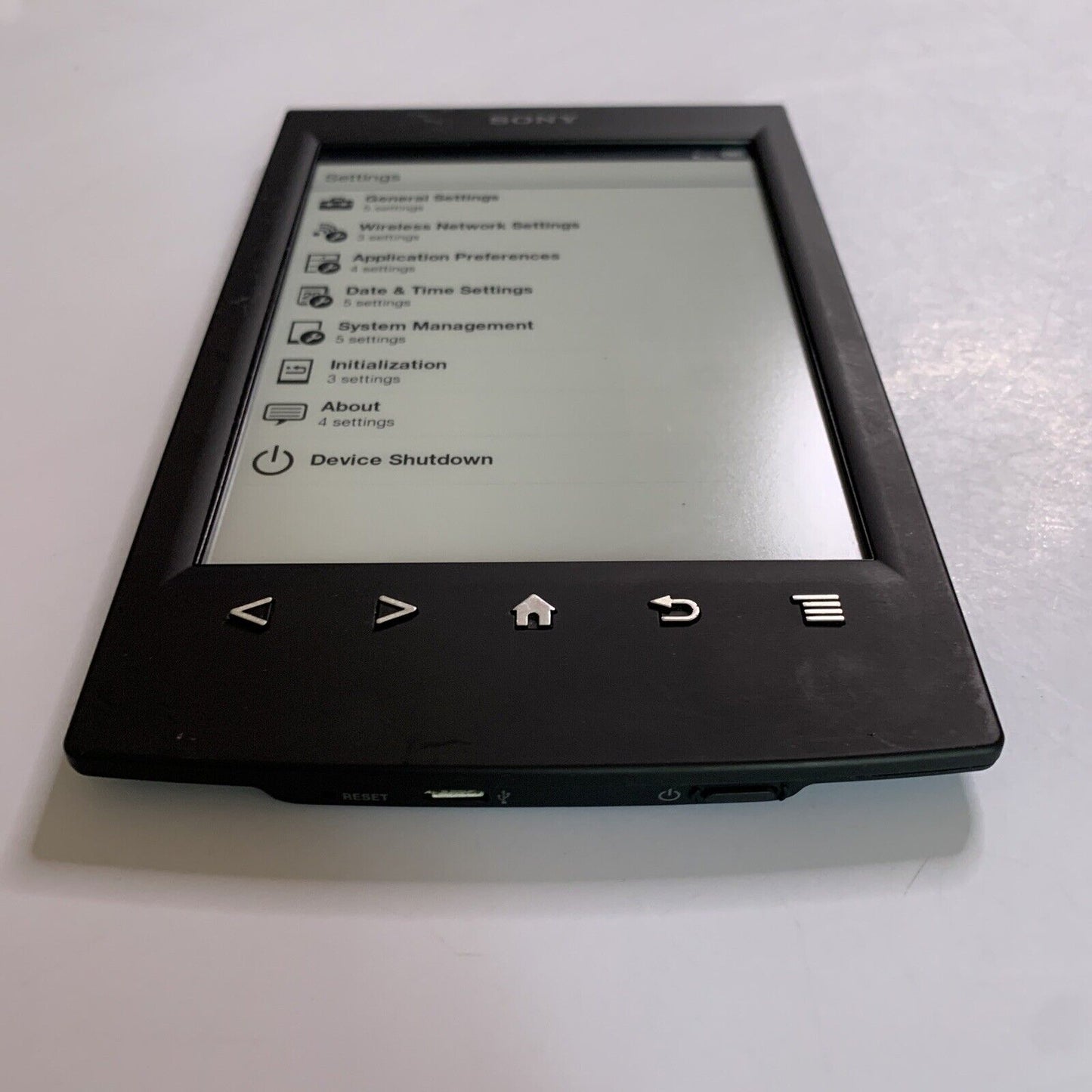 Sony Digital Book eReader 6" WiFi Touch Screen PRS-T2