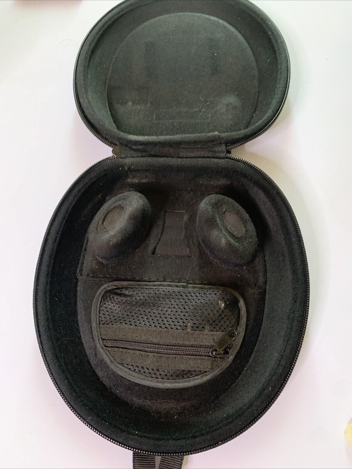 Genuine BOSE Noise Cancelling Quietcomfort Hardcover Headphones Case