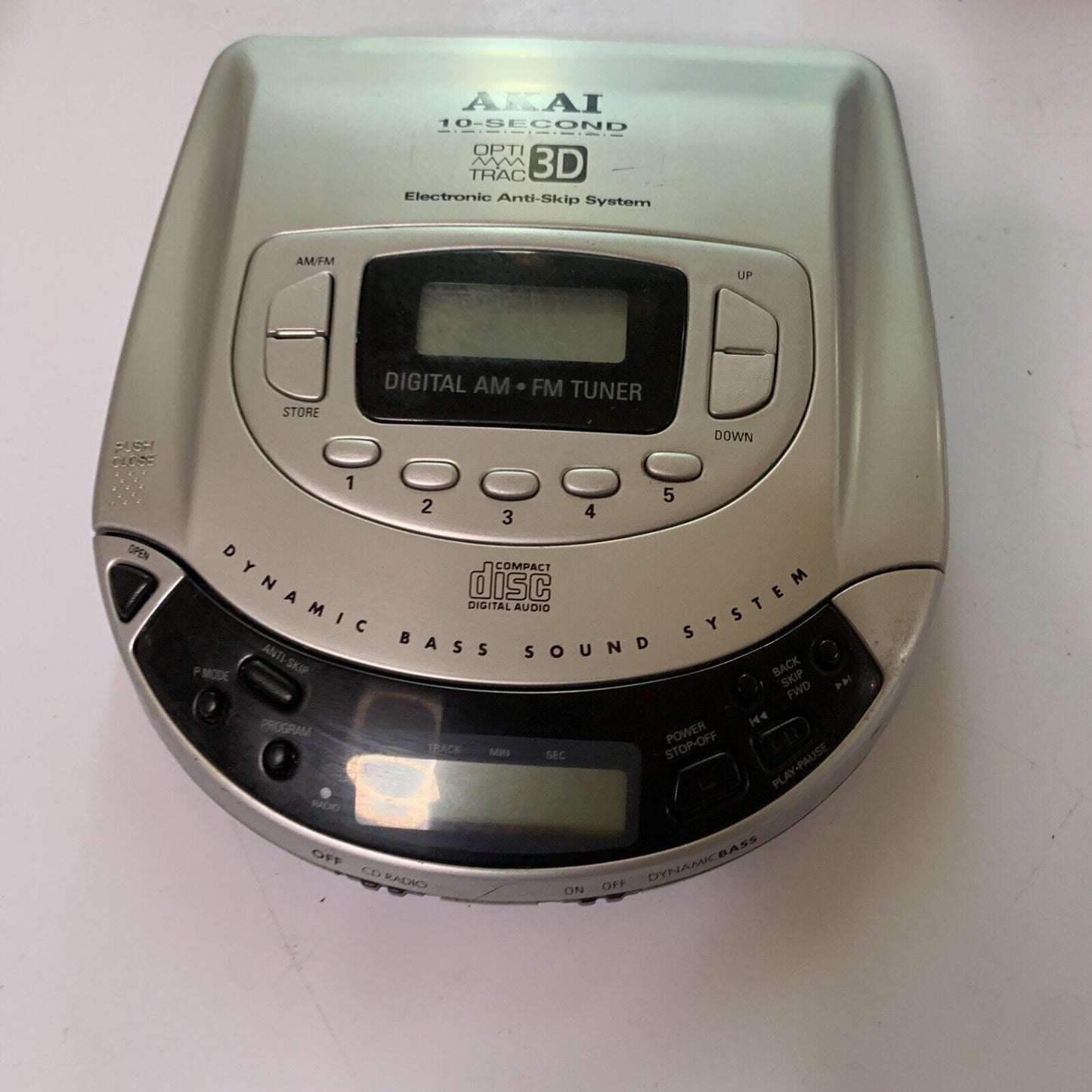 Akai Portable CD Player AM/FM Radio APCD-090 *Disc Not Playing