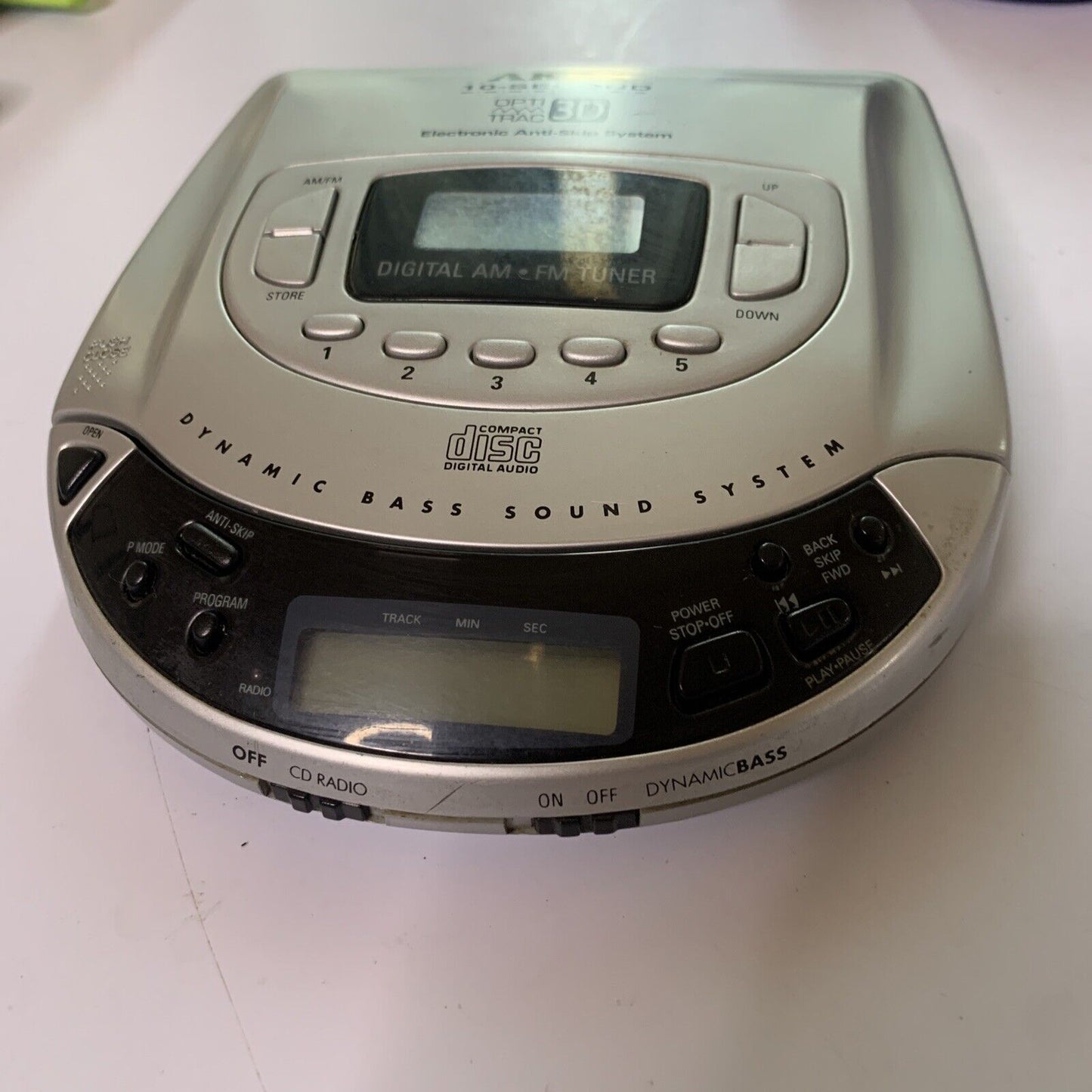 Akai Portable CD Player AM/FM Radio APCD-090 *Disc Not Playing