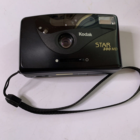 Kodak Star 300 MD Point And Shoot 35mm Film Camera  *Doesn't Turn On For Parts