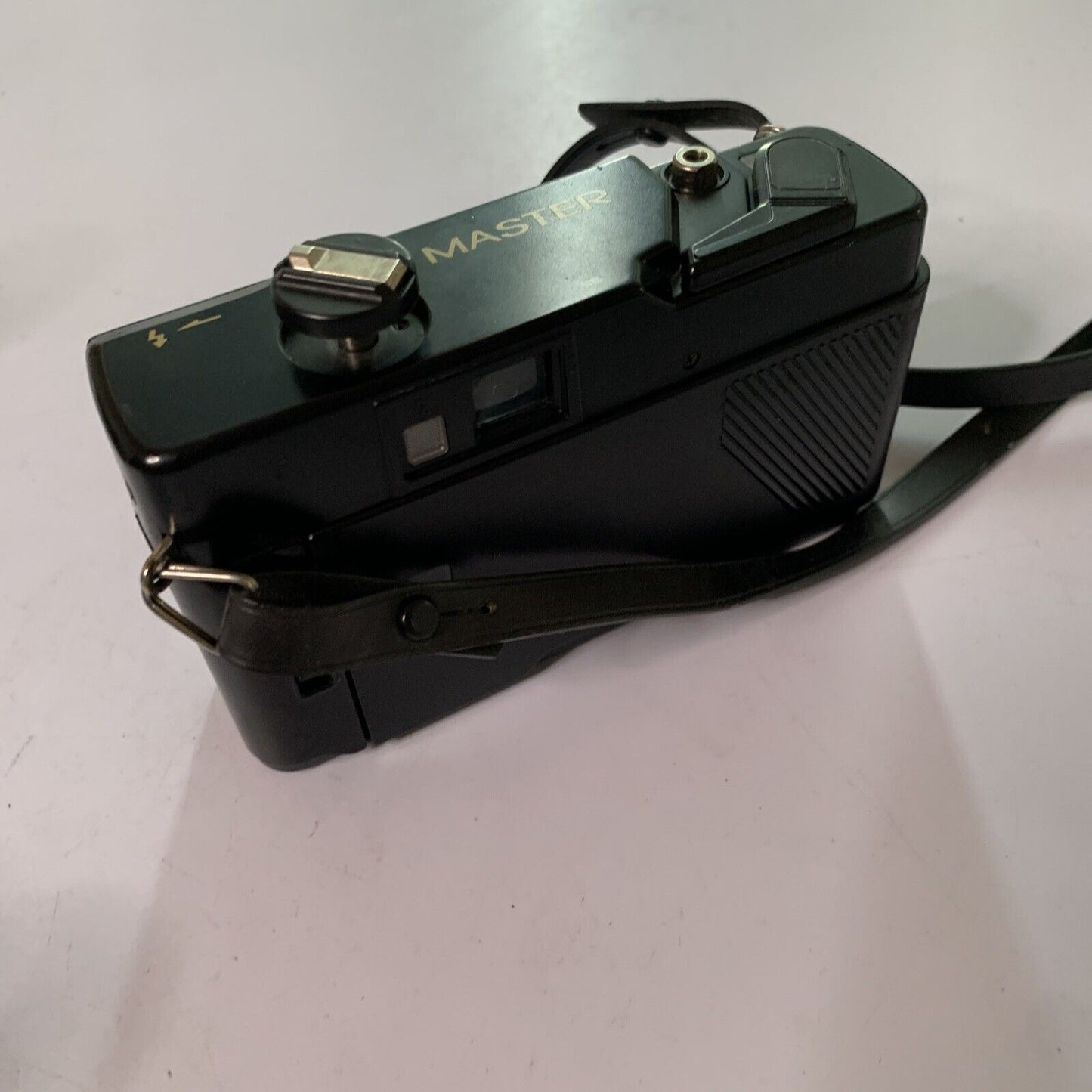 Yashica DX 35mm Film Camera 38mm Lens 1:3.8 with Flash