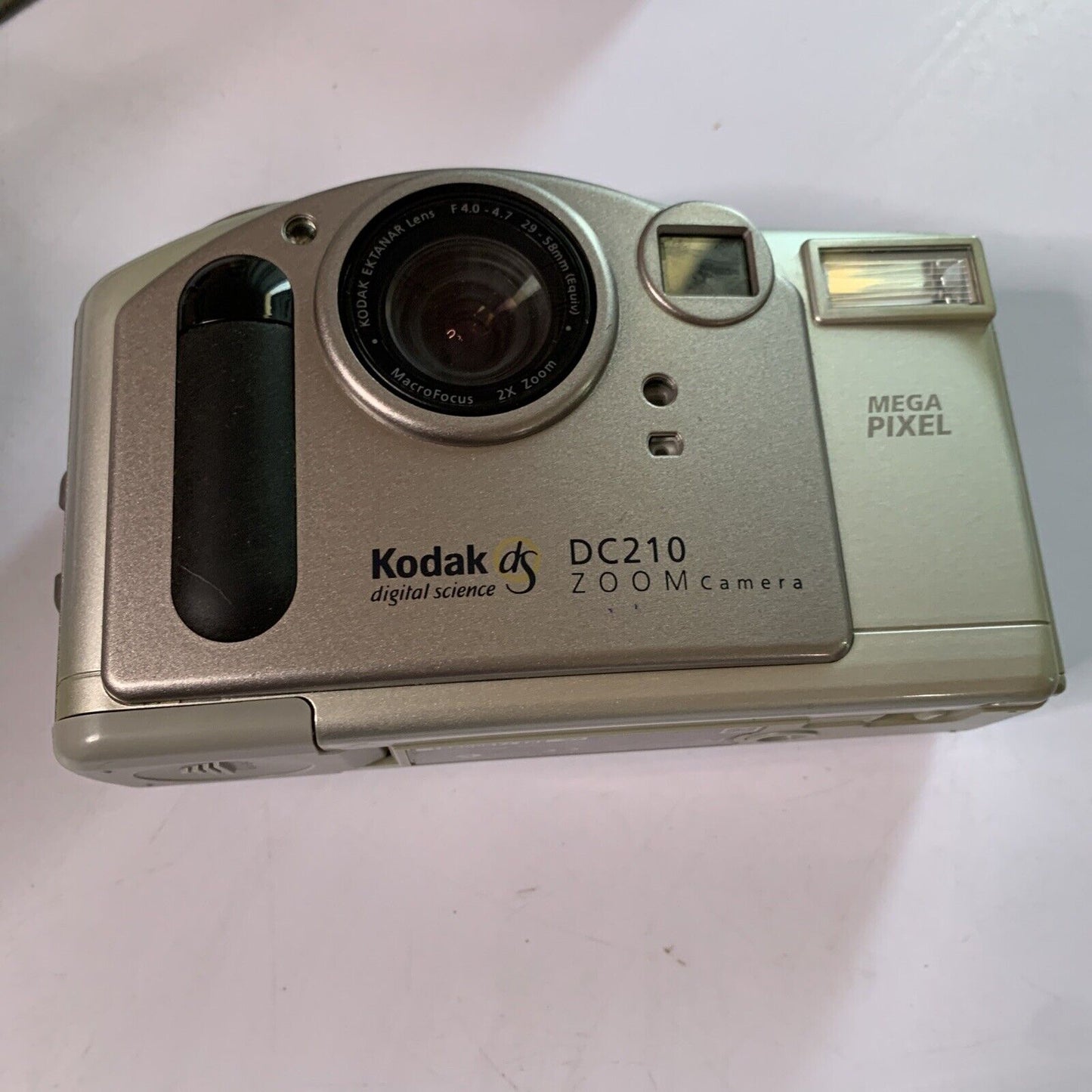 Kodak DC210 Zoom Camera & Dolphin Powercam 2 MP Camera *For Parts or Repair