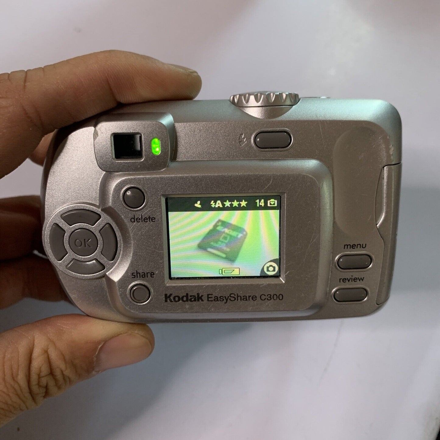Kodak EasyShare C300 3.2 MP Digital Camera Flash Silver 1GB SD Card